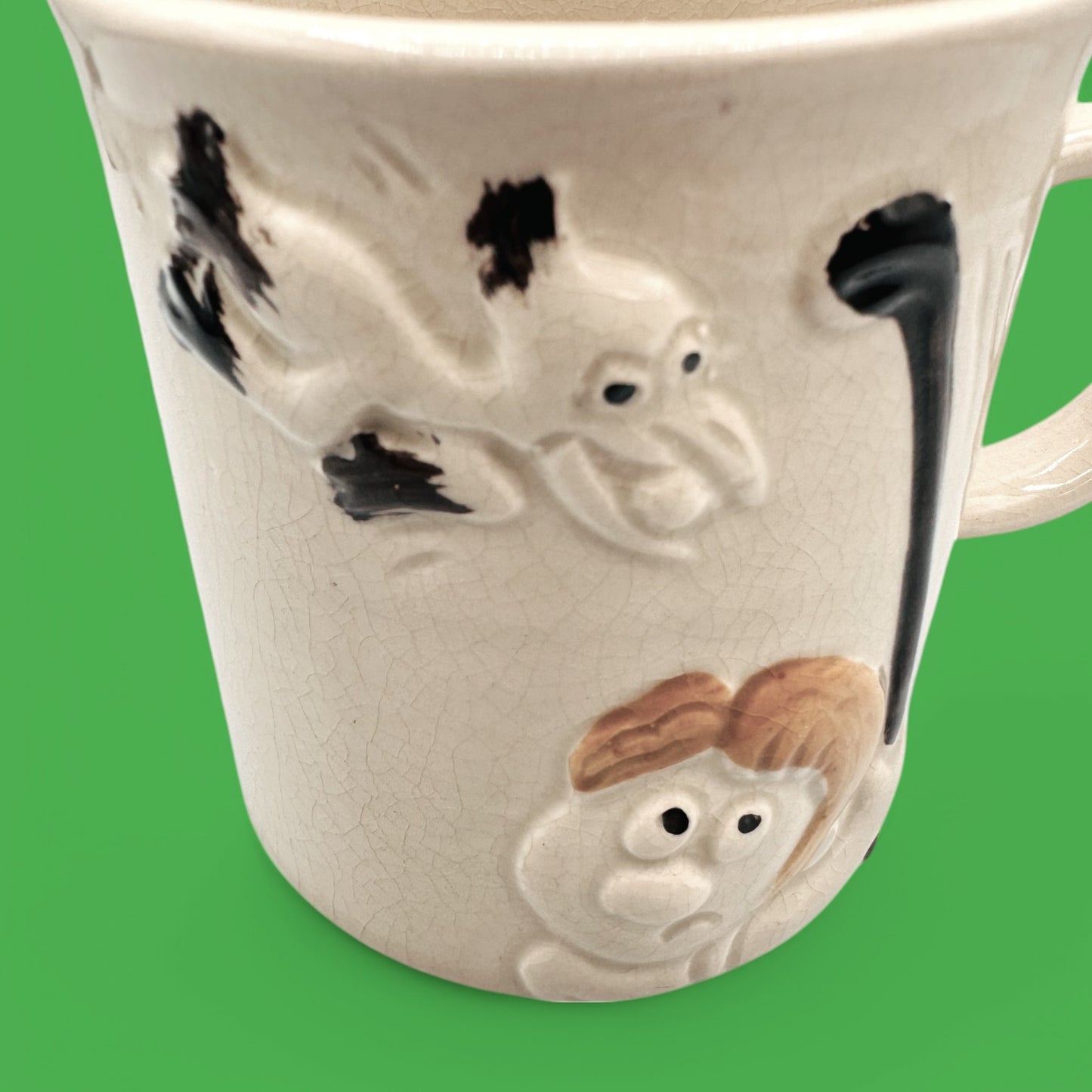 Vintage Golf Mug - Bird Stealing Ball - Japan Enesco