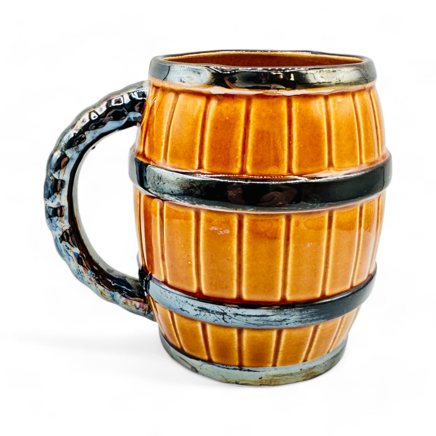 Vintage Rustic Beer Barrel-Inspired Beer Mug with Rounded Design