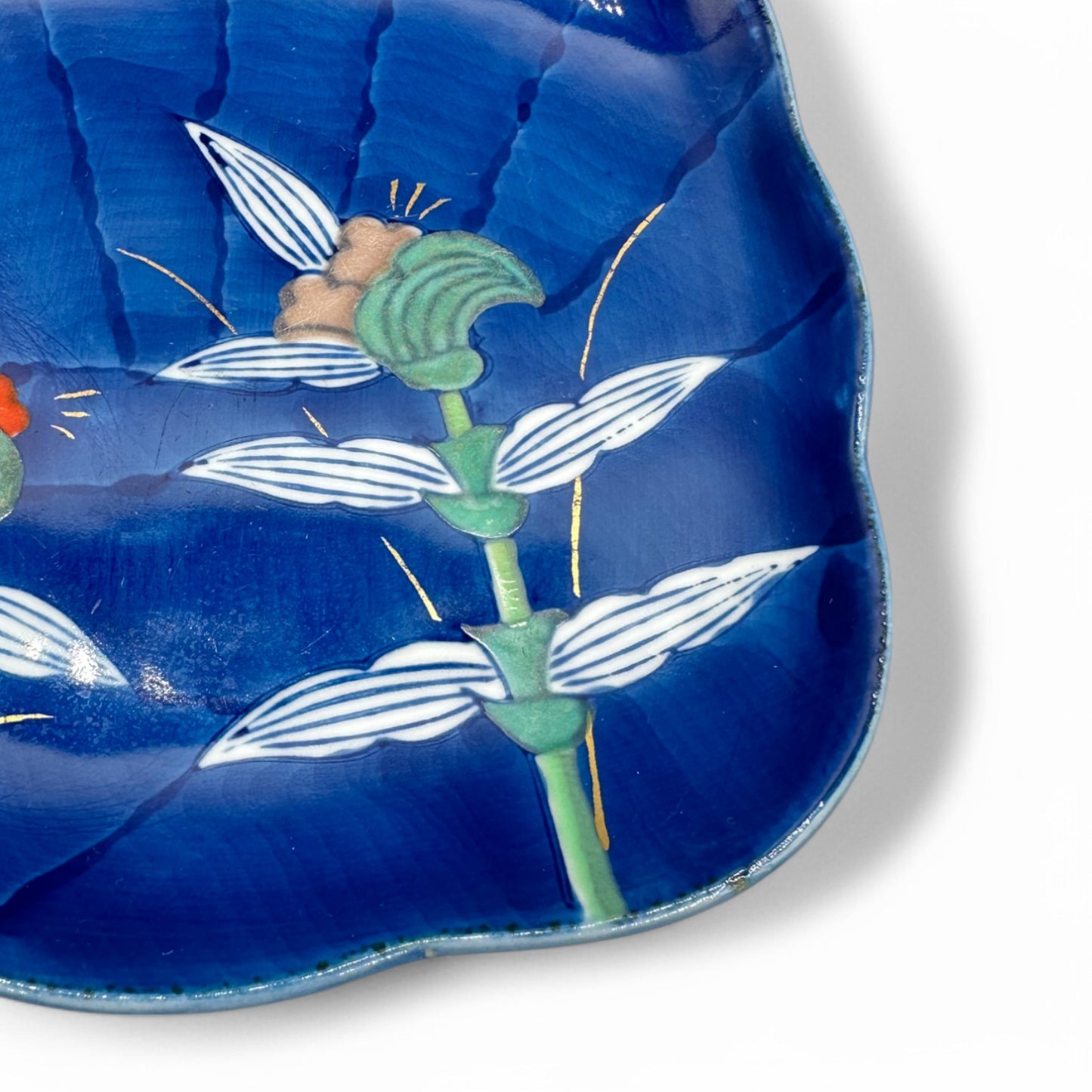 Chinese Imari Handpainted Plate (Lot of 3) features vibrant blue floral designs with scalloped edges, marked FUKU.