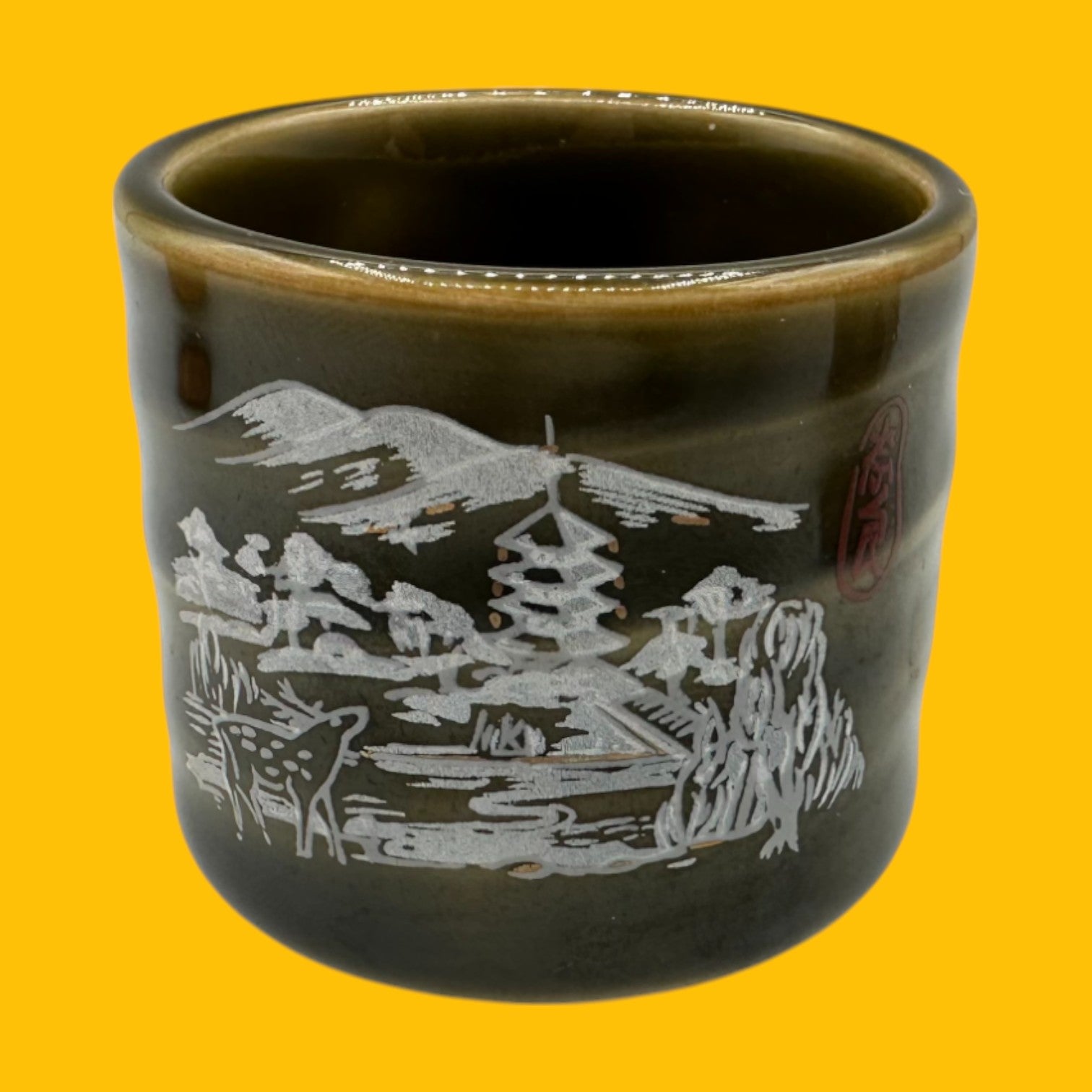 Elegant Traditional Japanese Ceramic Tea Cups - Traditional Japanese Designs - Set of 5 featuring unique motifs.
