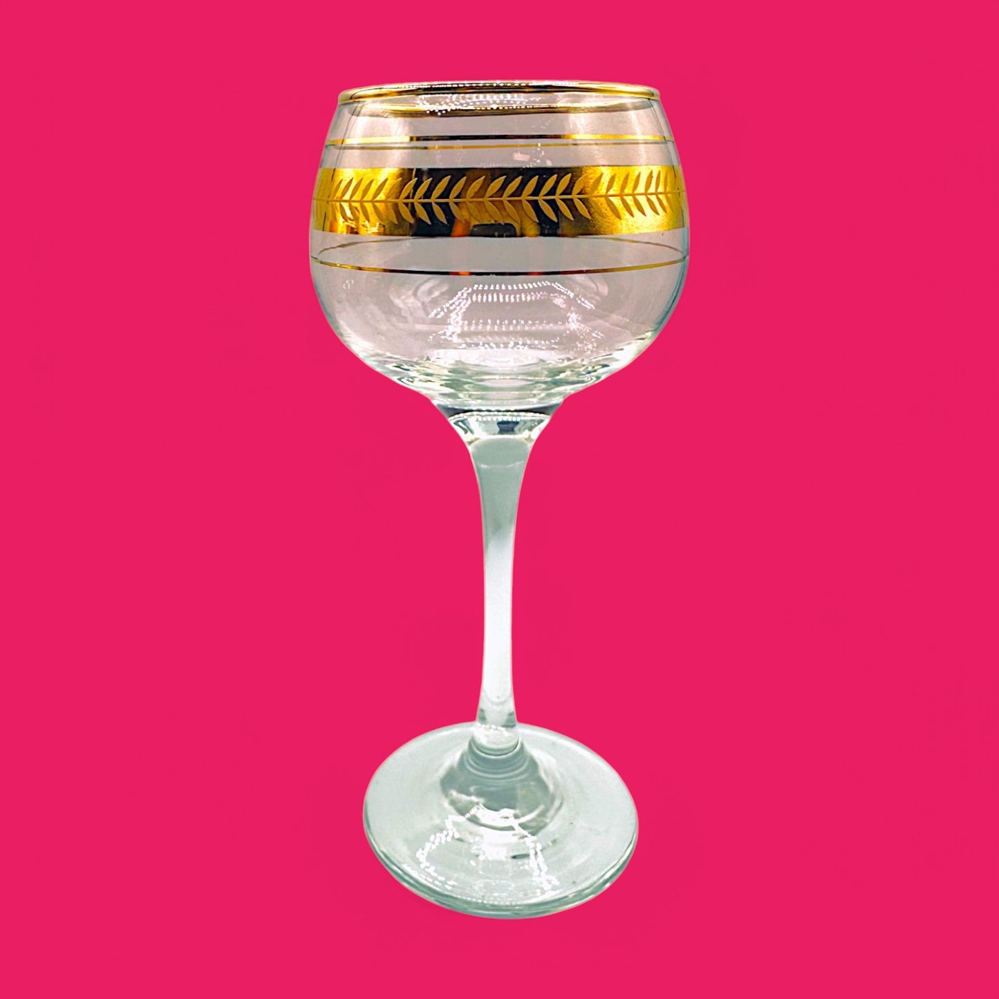 Vintage Hock Wine Glasses Set of 4 – 1950s Gilt Gold Leaf Band – 150ml