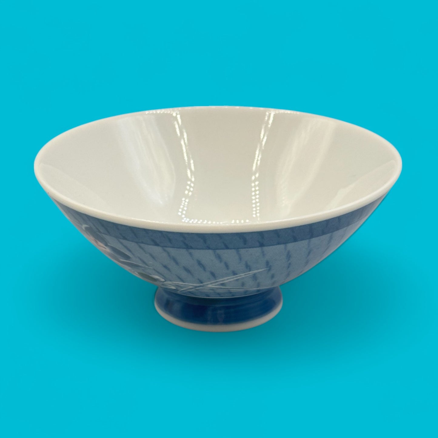 Vintage Japanese Rice Bowl – Floral Blue & White Pattern
