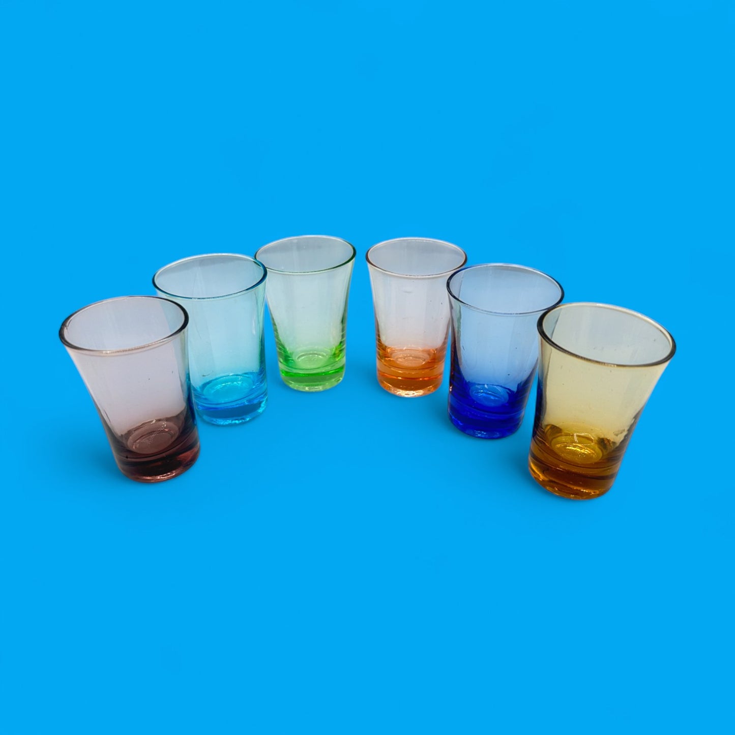 Vintage horseshoe shot glass holder – 6-glass western barware set