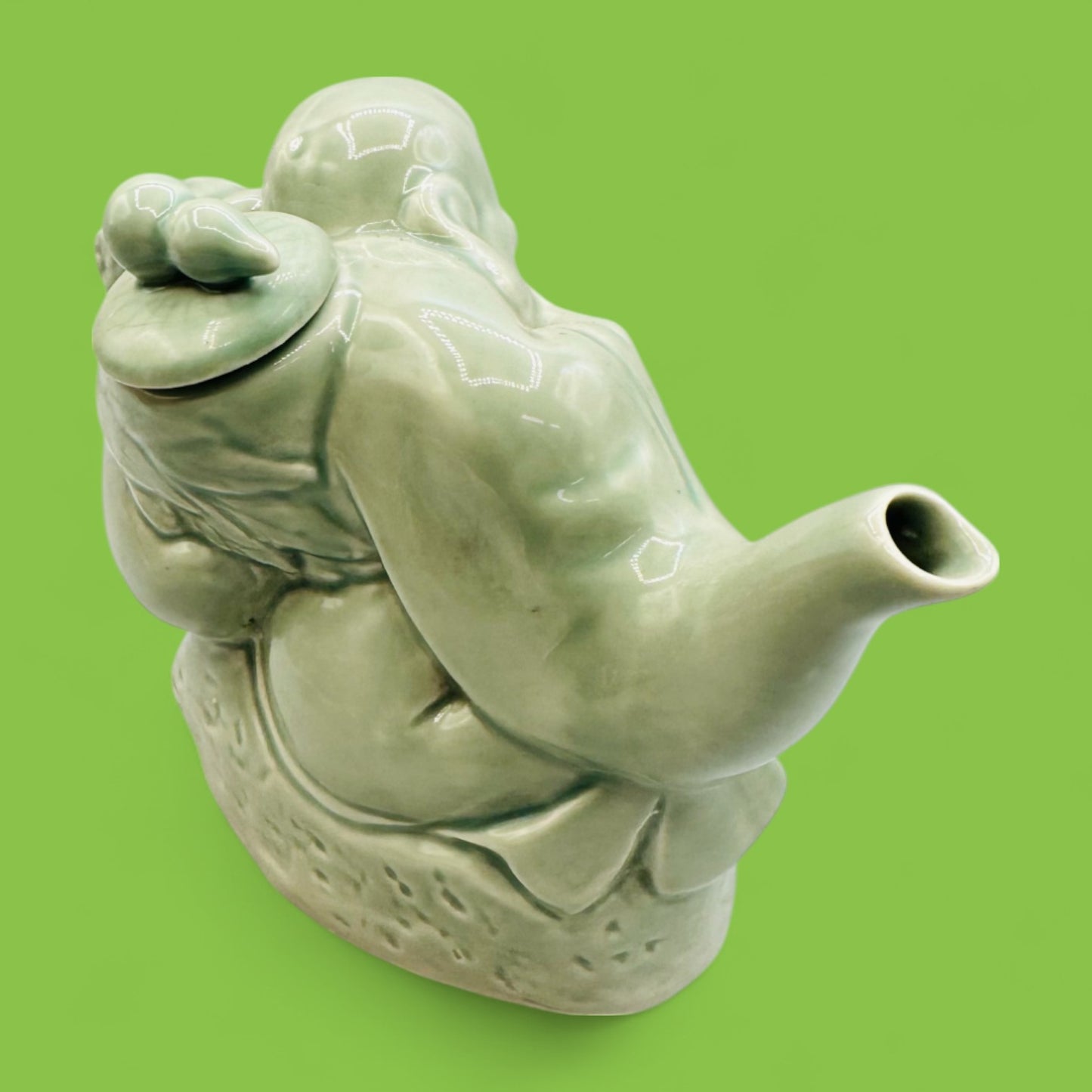 Green Chinese Teapot – Celadon Glazed Shòu (寿) Figure Design
