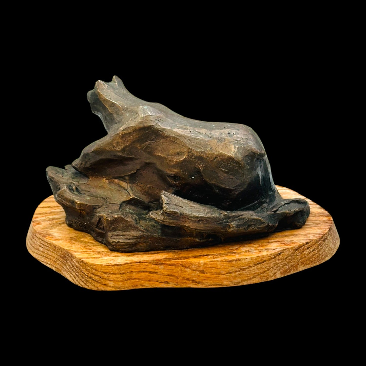 Handmade Bronze Grizzly Bear Statue on Wood Base Kelowna BC Alan Hunter