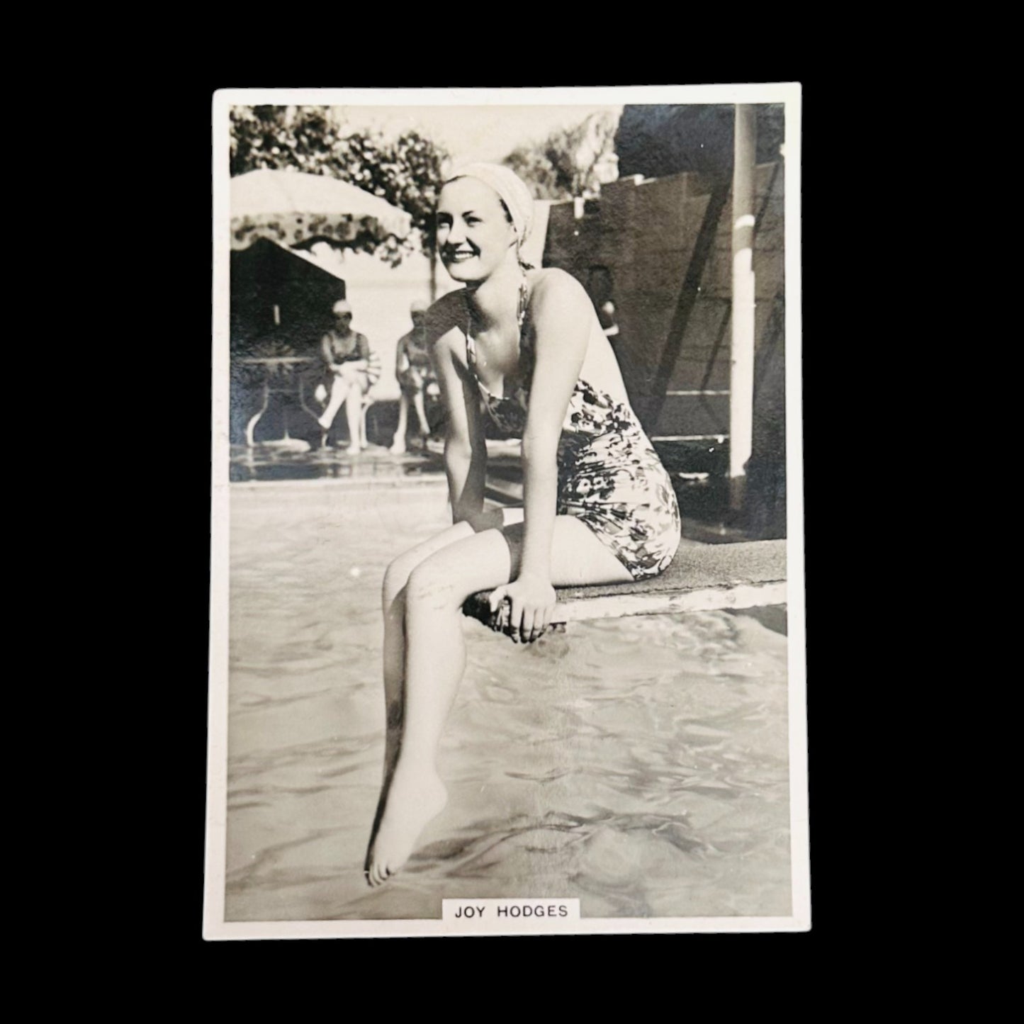 Set of 4 Modern Beauties Cigarette Cards 1938 Ardath BAT
