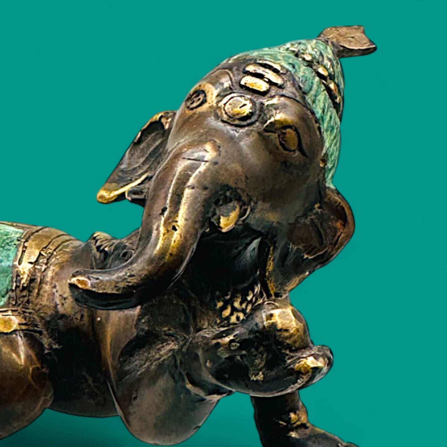 Vintage Brass Baby Ganesha Statue – Crawling Hindu Deity Figurine with Patina