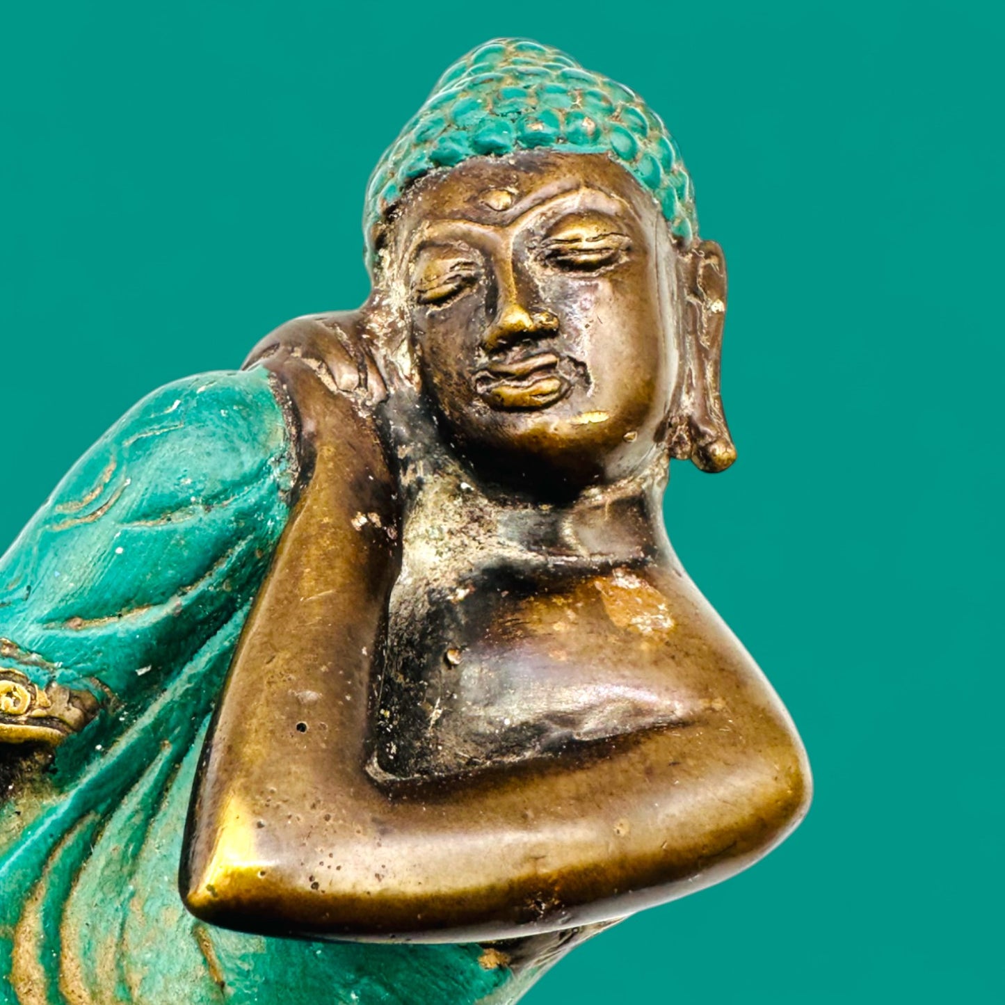 Vintage Brass Contemplating Buddha Statue – Meditative Royal Pensive Pose