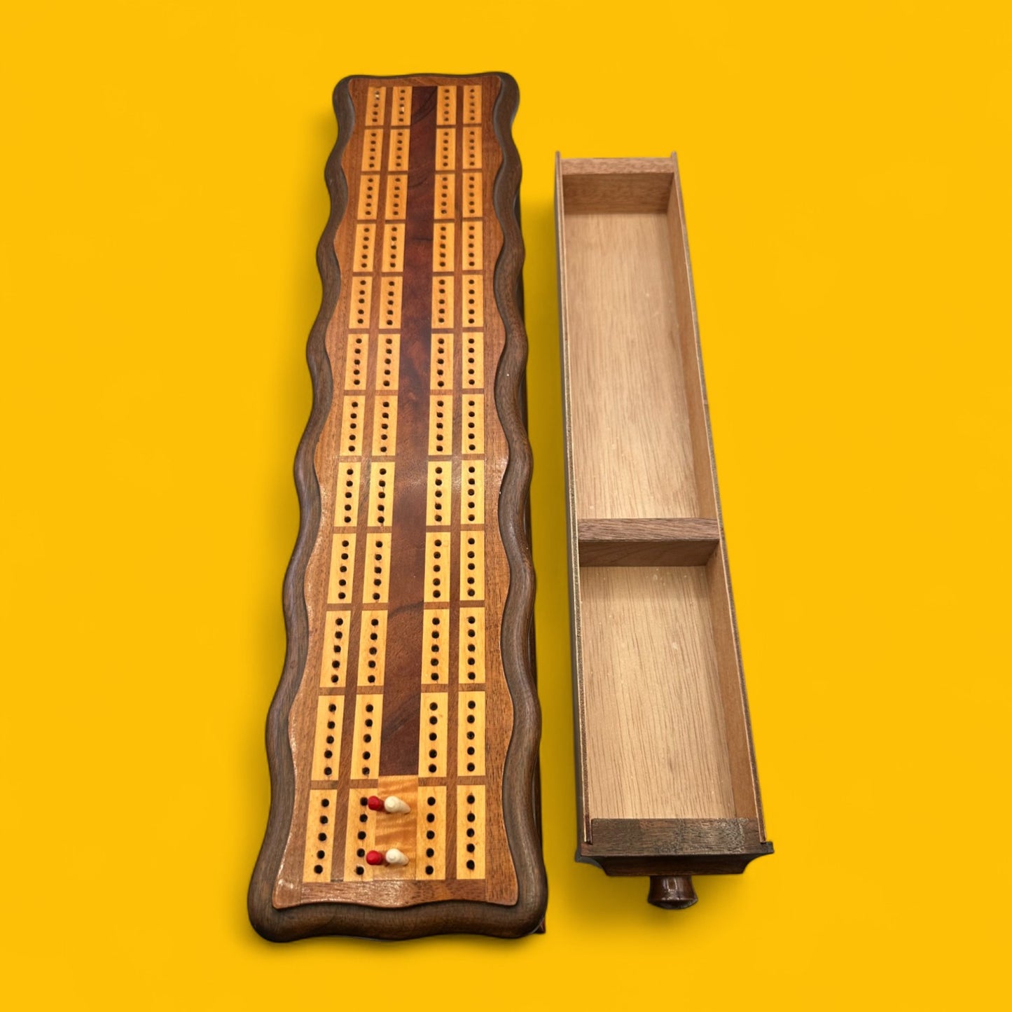 Vintage Wooden Cribbage / Crib Board with Magnetic Drawer