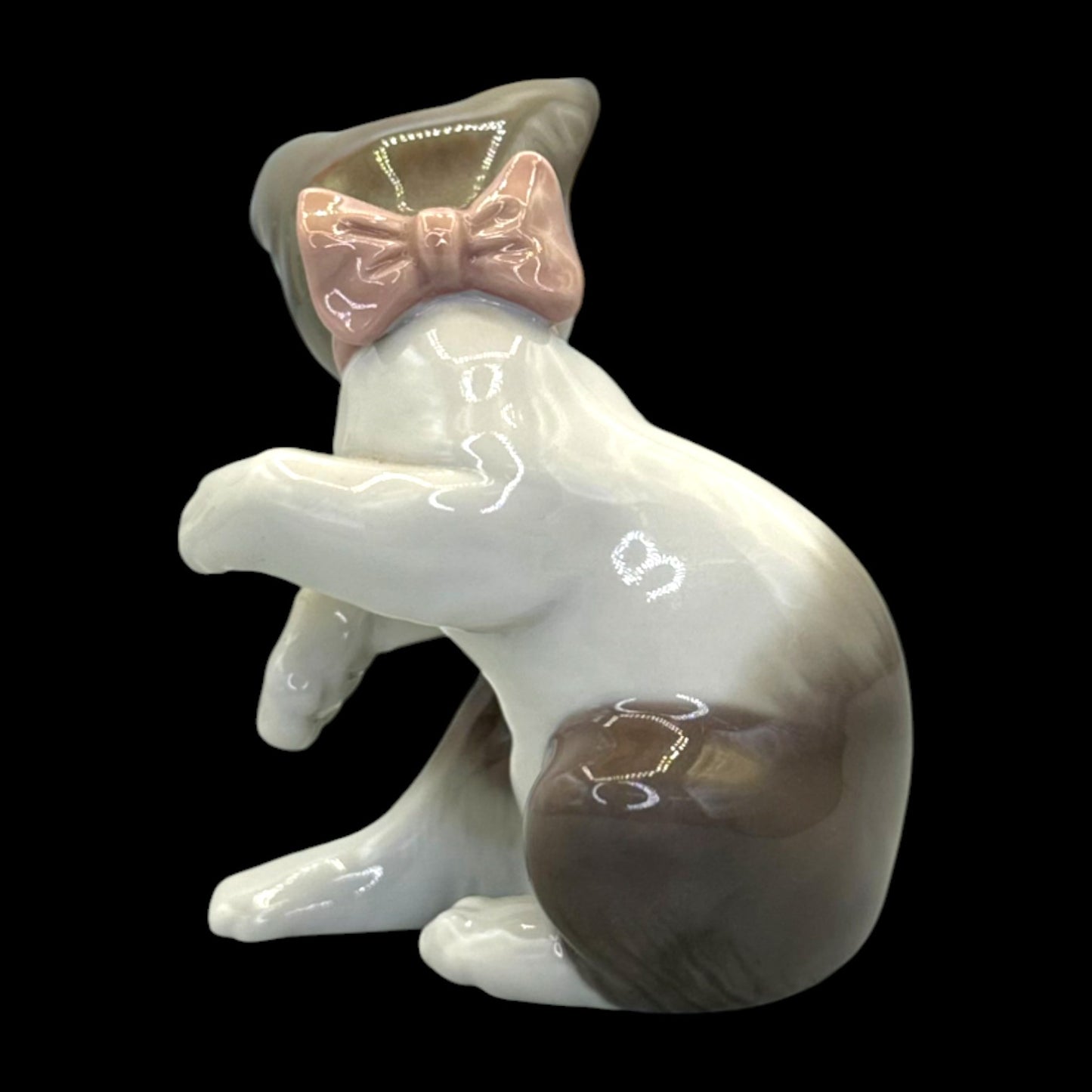 Lladro "Cat and Mouse" Porcelain Figurine – Model 5236, Vintage 1980s