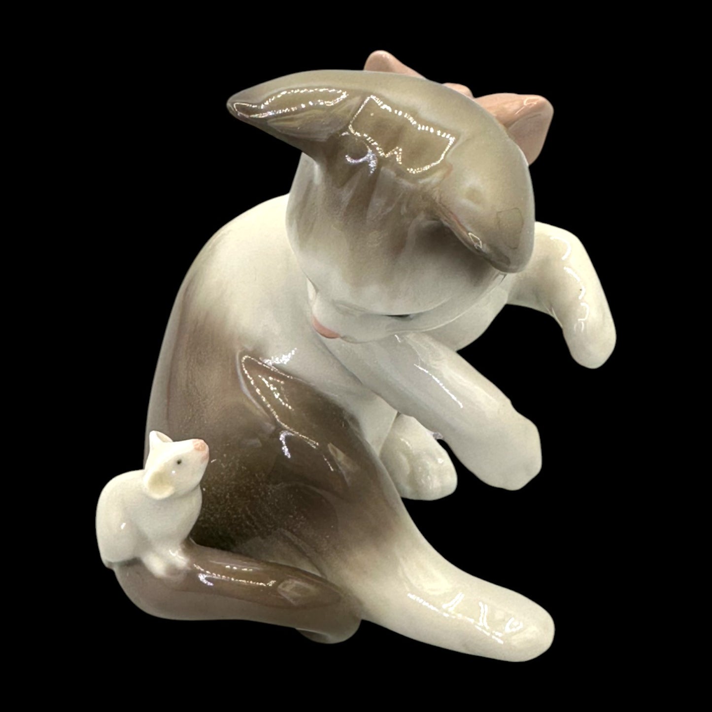 Lladro "Cat and Mouse" Porcelain Figurine – Model 5236, Vintage 1980s
