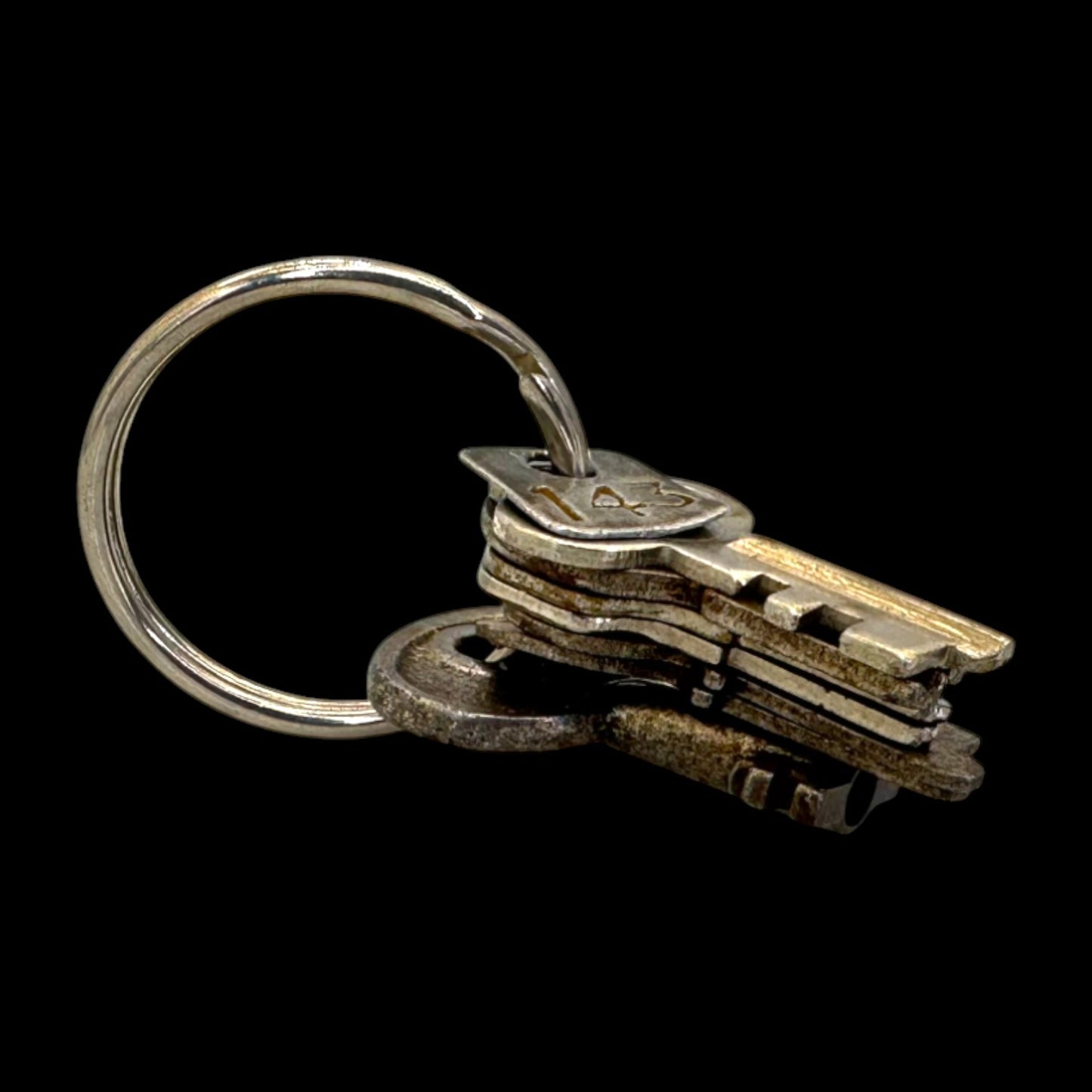 Vintage Keys on a Ring #143 Tag