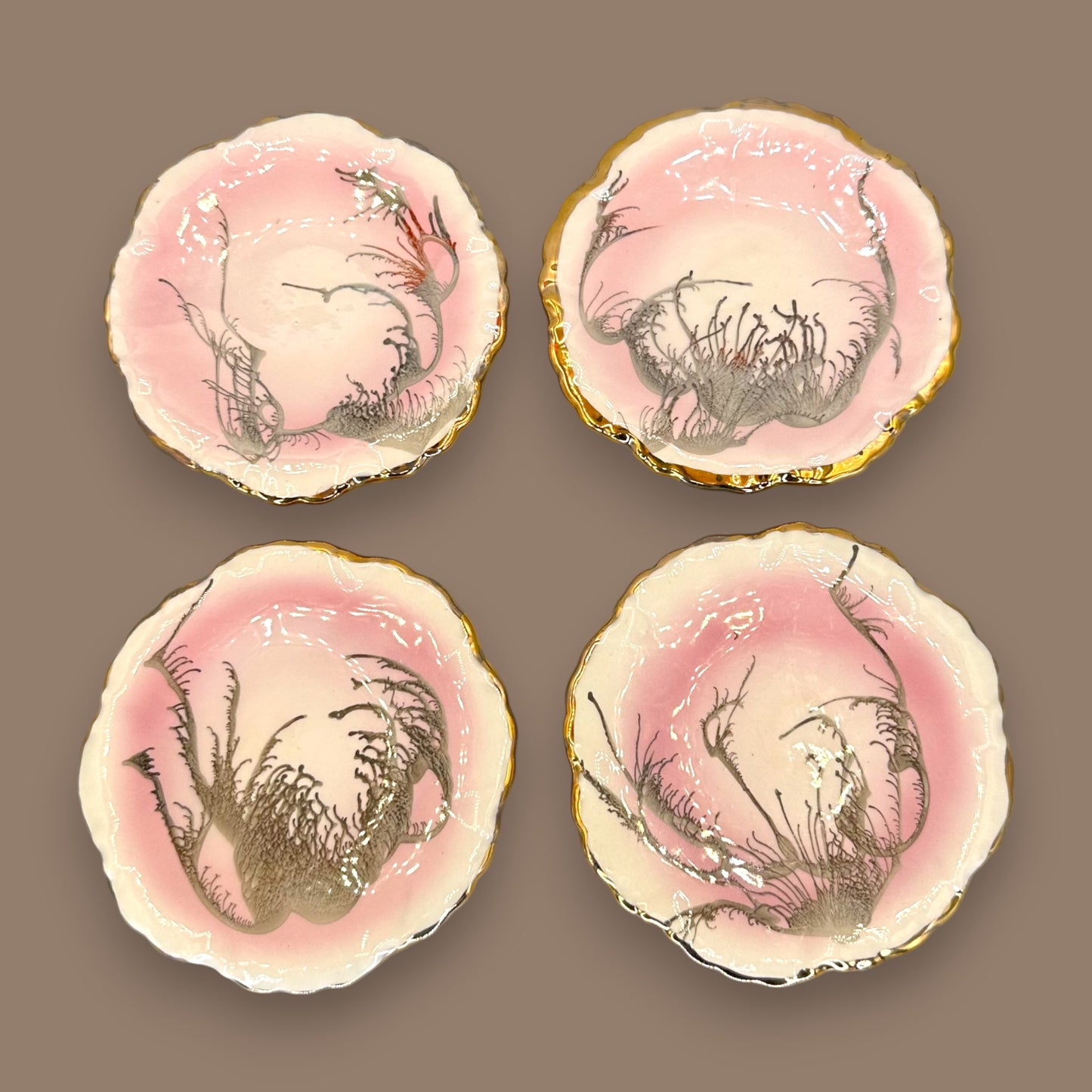Vintage Scalloped Pink Dish with Gold Trim – Abstract Black & Grey Design