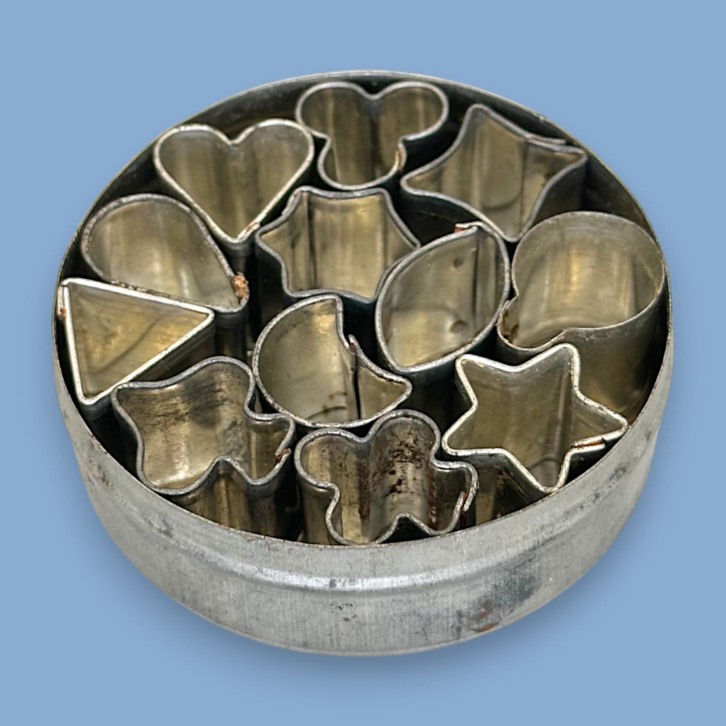 Vintage Miniature Cookie Cutter Set – 11 Shapes in Tin Case