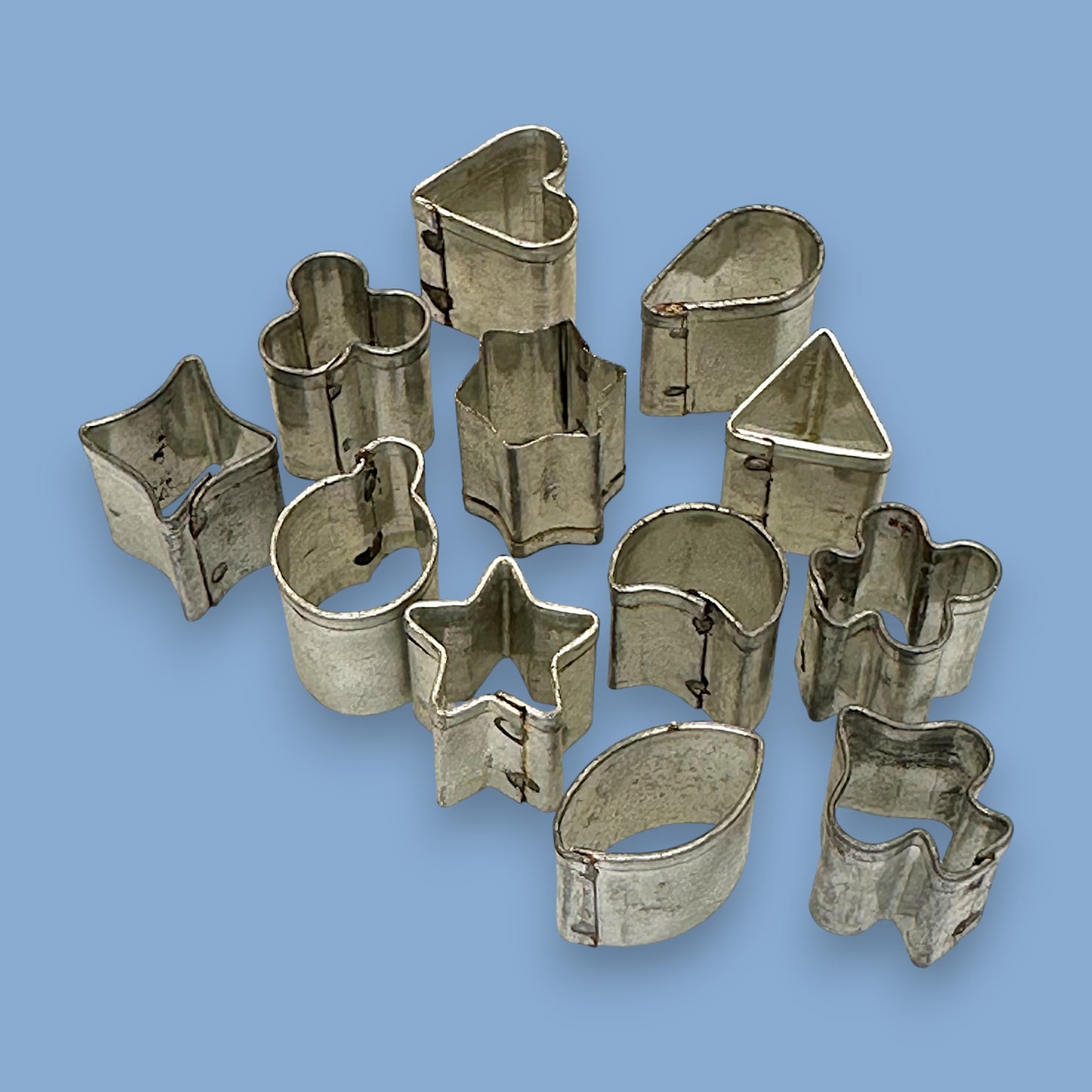 Vintage Miniature Cookie Cutter Set – 11 Shapes in Tin Case