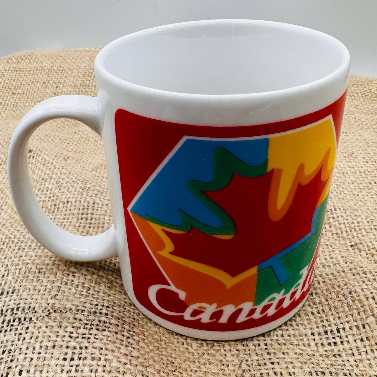 1980's Vintage Canada / Canadian Souvenir Mug