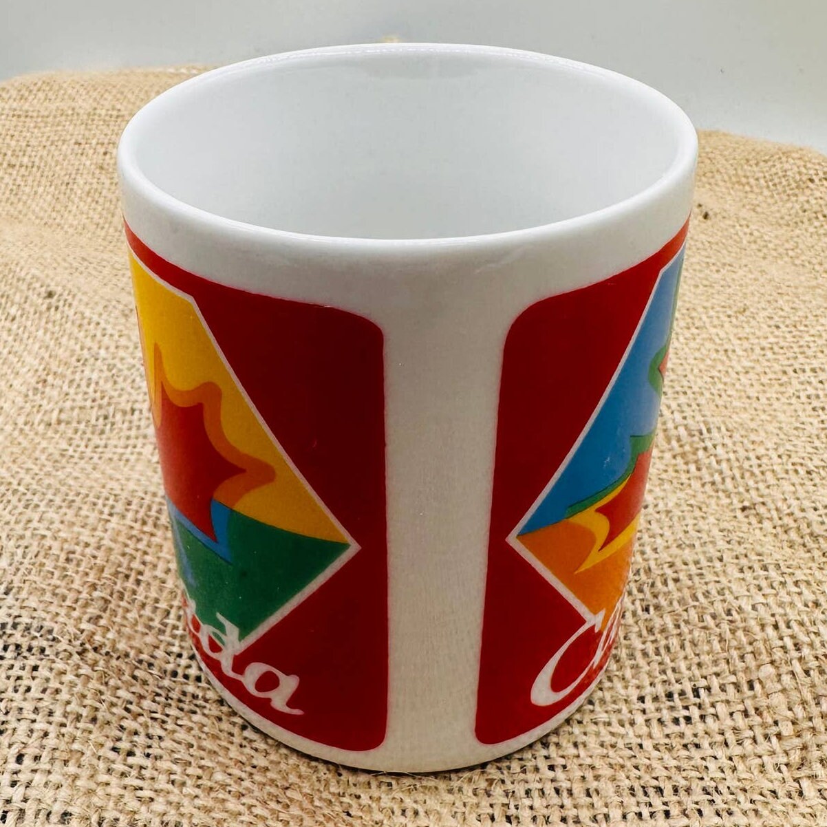 1980's Vintage Canada / Canadian Souvenir Mug