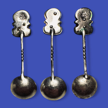 Vintage New Zealand Māori Silver & Mother of Pearl Spoons – Tribal Carving Detail