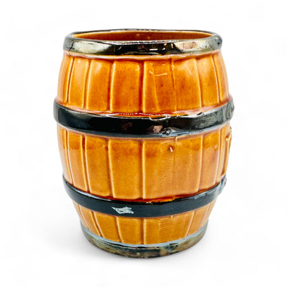 Vintage Rustic Beer Barrel-Inspired Beer Mug with Rounded Design