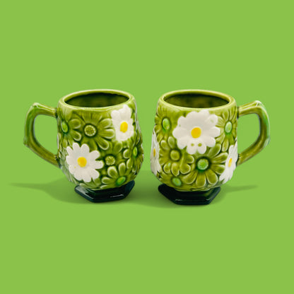 Vintage Fred Roberts Co. Green Daisy Earthenware Mug - Replacement Mug with bright daisies, perfect for coffee or tea.