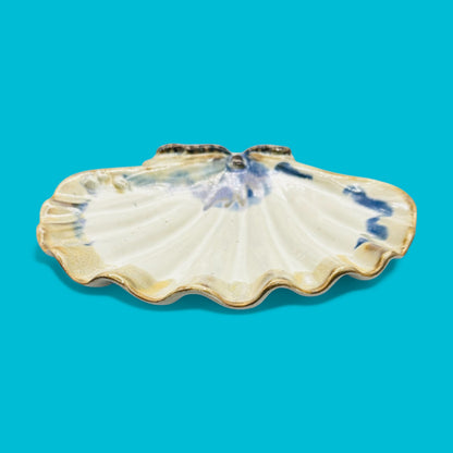 Large Ceramic Scallop Shell Dish - Coastal Decor - 11.4" features a charming scallop design with sea-inspired colors.