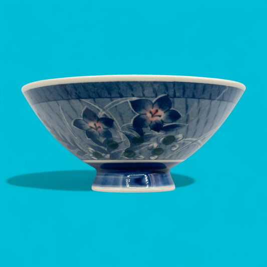 Vintage Japanese Rice Bowl – Floral Blue & White Pattern