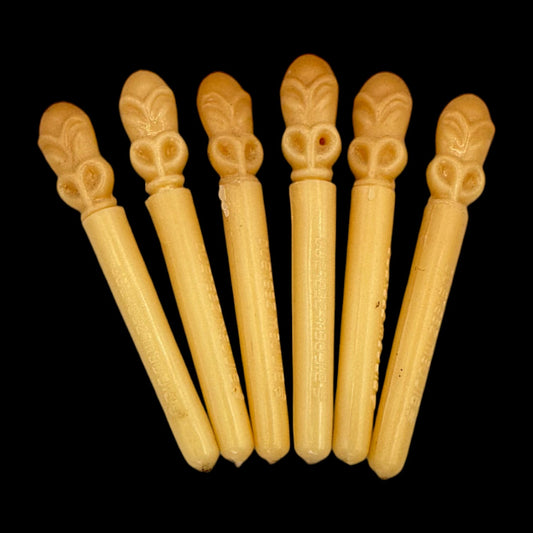 Vintage Air New Zealand Maori-Style Plastic Toothpicks – 1970s Airline Memorabilia