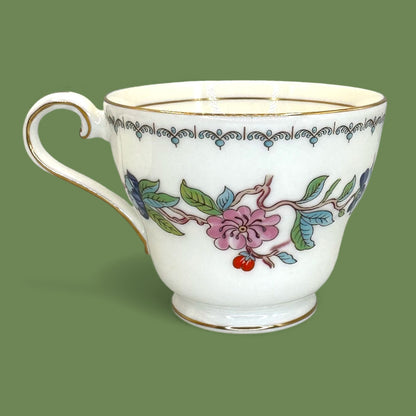 Aynsley Pembroke Teacup and Saucer, Vintage Bone China, England 🐦