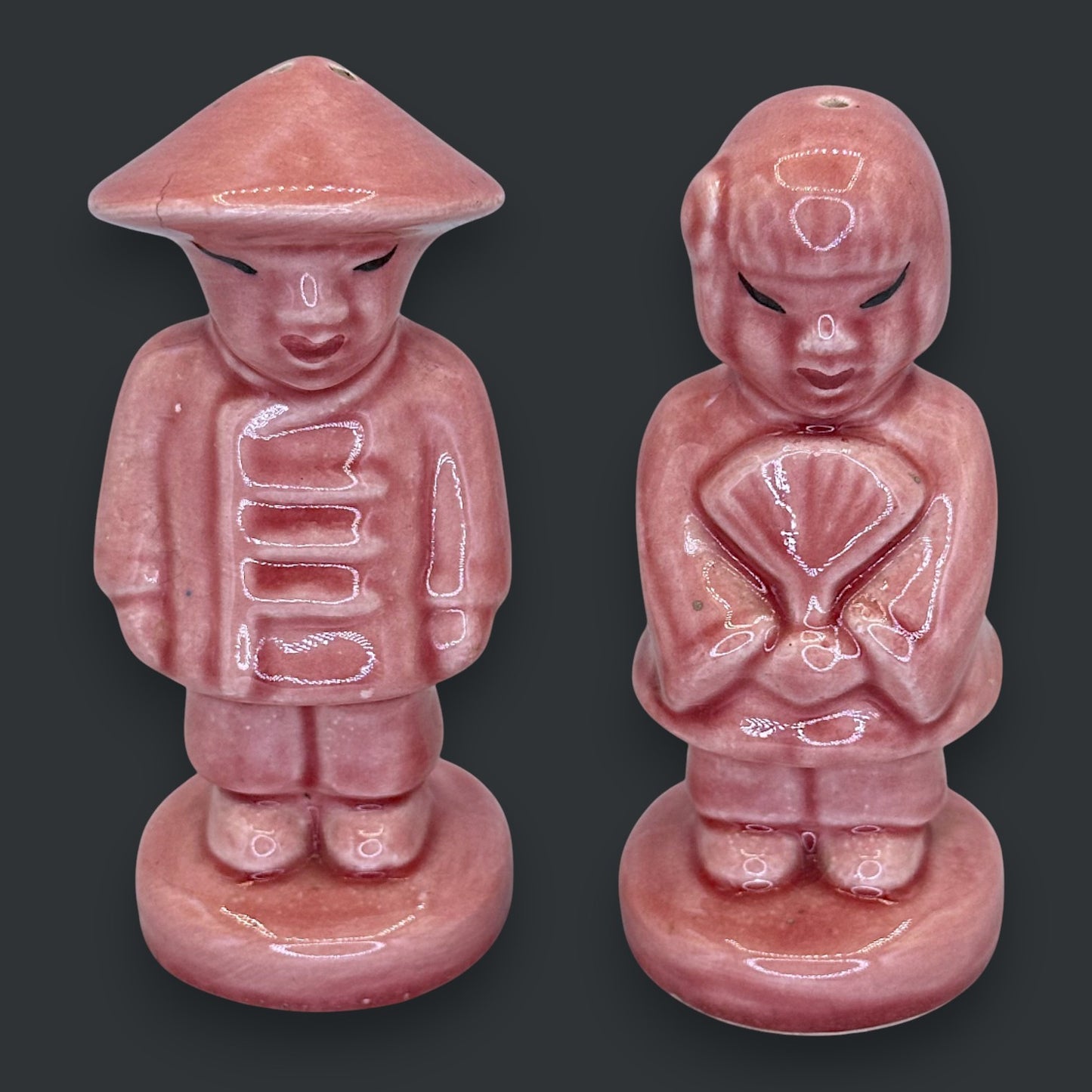 Vintage Mid-Century Asian Couple Salt & Pepper Shakers - Chinoiserie Pink Figural