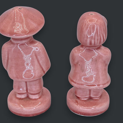 Vintage Mid-Century Asian Couple Salt & Pepper Shakers - Chinoiserie Pink Figural