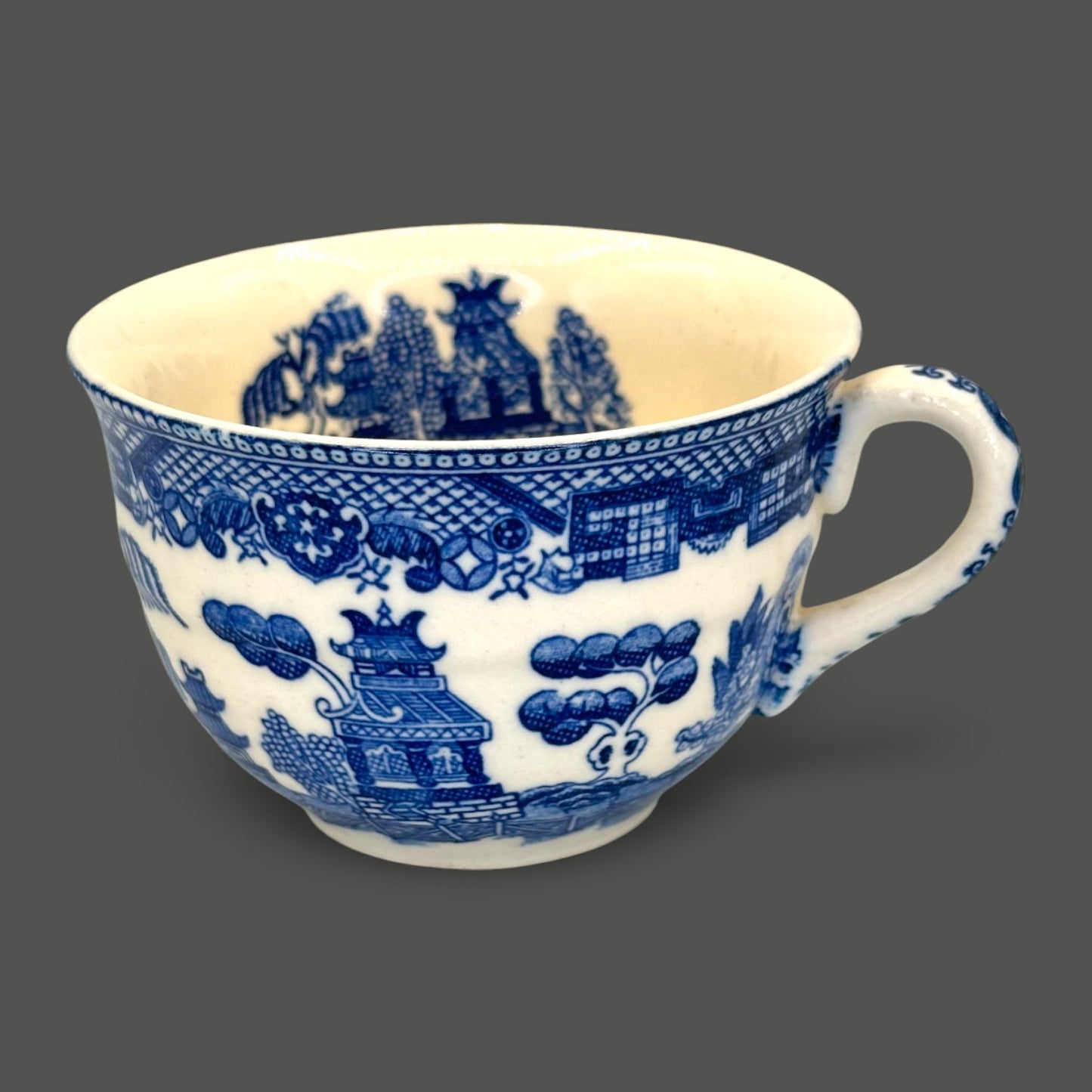 Vintage Blue and White Blue Willow Tea Cup Made in Japan Replacement Mug