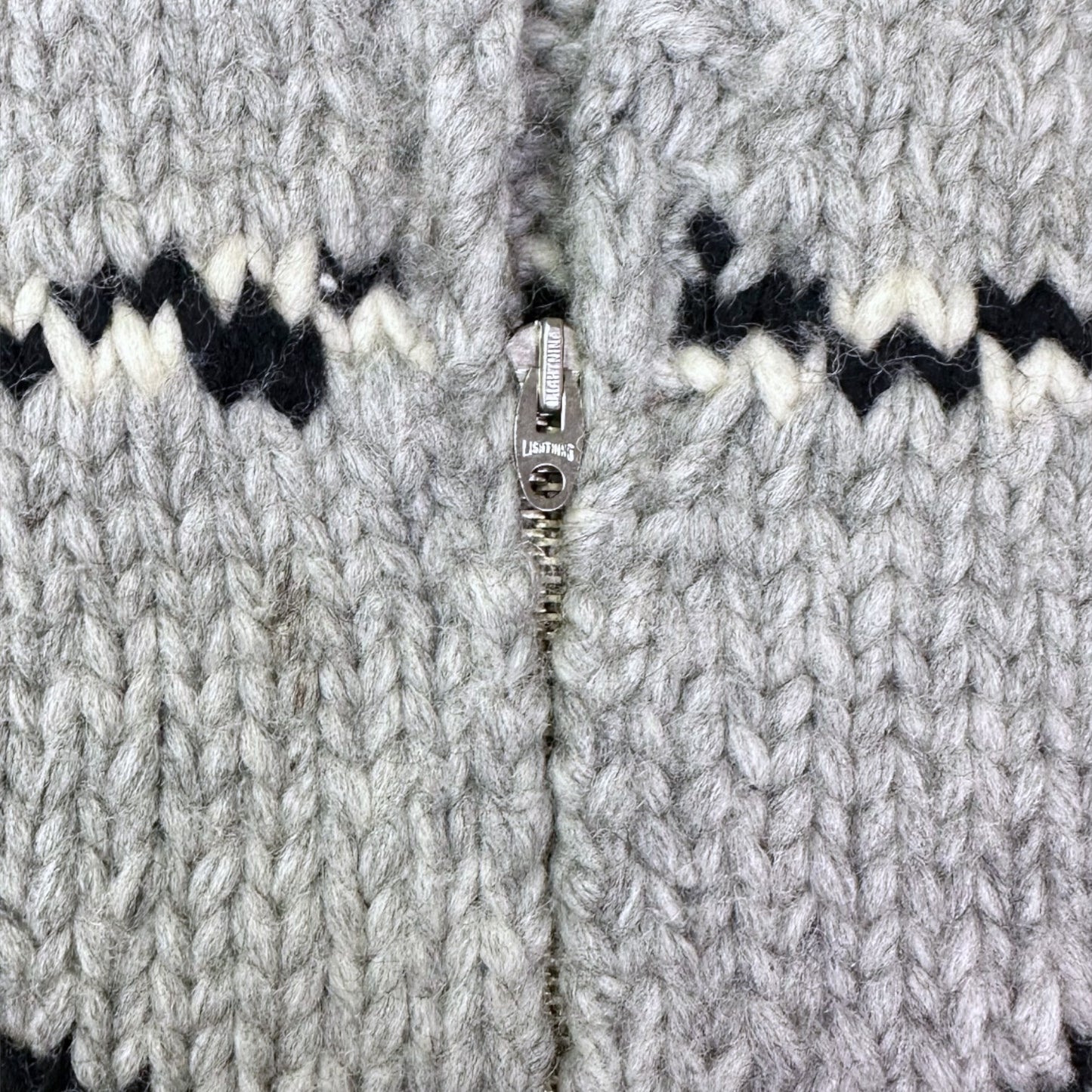 Handmade Cowichan Wool Sweater Vest With Eagle Pattern - Vintage - Womens Small