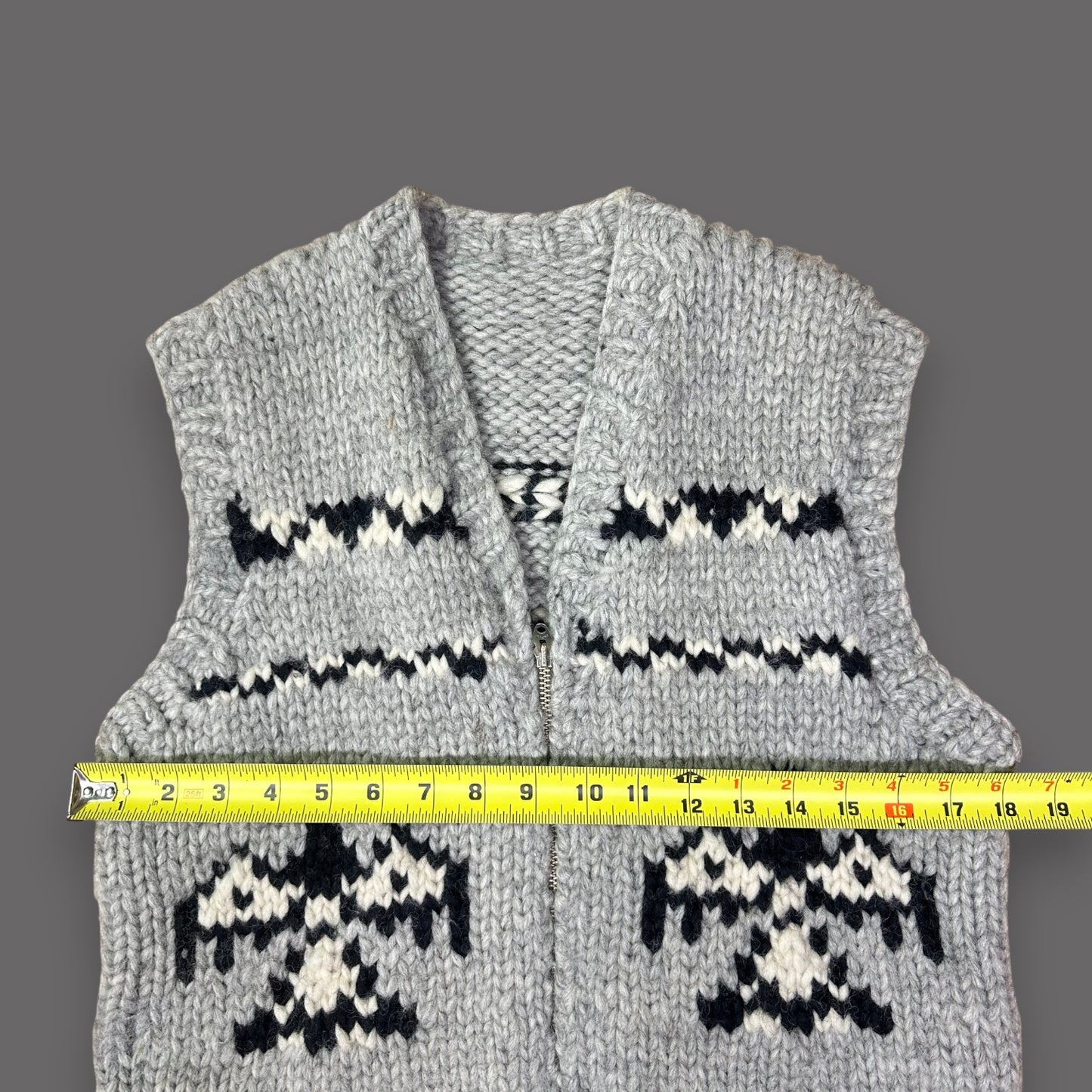 Handmade Cowichan Wool Sweater Vest With Eagle Pattern - Vintage - Womens Small