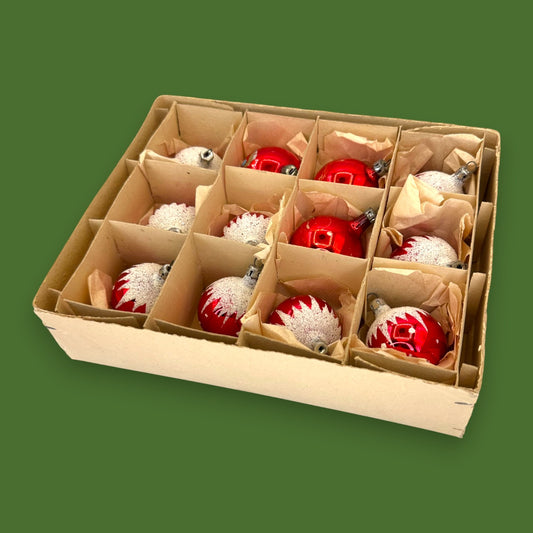 Vintage Red White Christmas Ornaments Box Shiny Mercury Glass 12-Set Retro