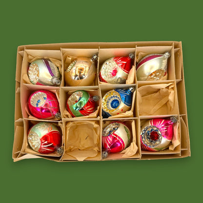 Christmas Tree Ornaments: Vintage Murcury Glass Indents Boxed Set 2.5" Ball 🎅