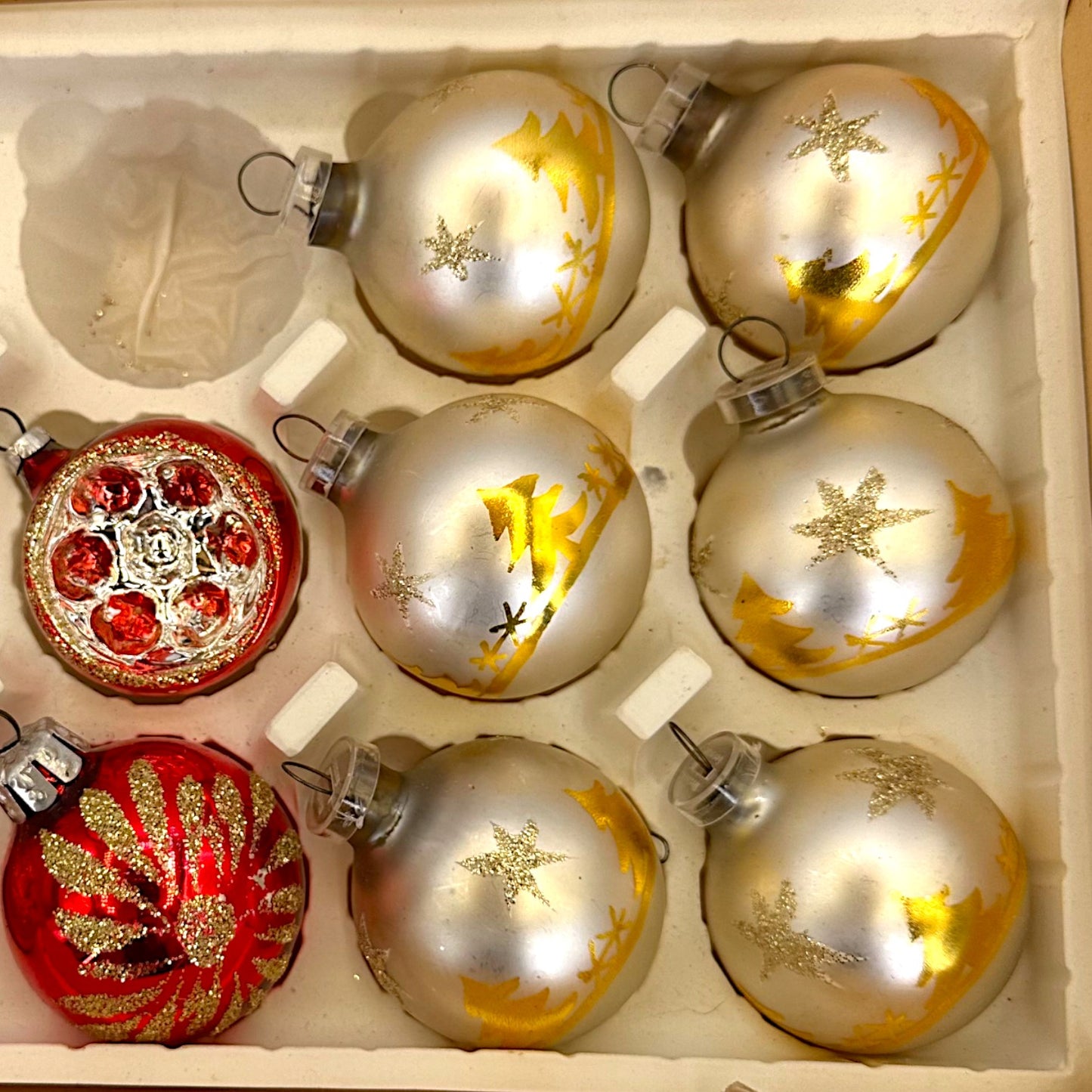 Vintage Glass Ornament Set: Mid-Century Christmas Ornaments Red Yellow 🎄