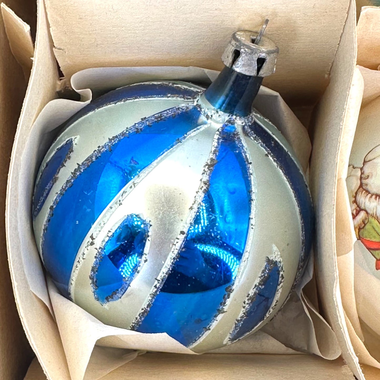 Vintage Box Set Christmas Ornaments, Boules de Noël, Mercury Glass, 6 Count