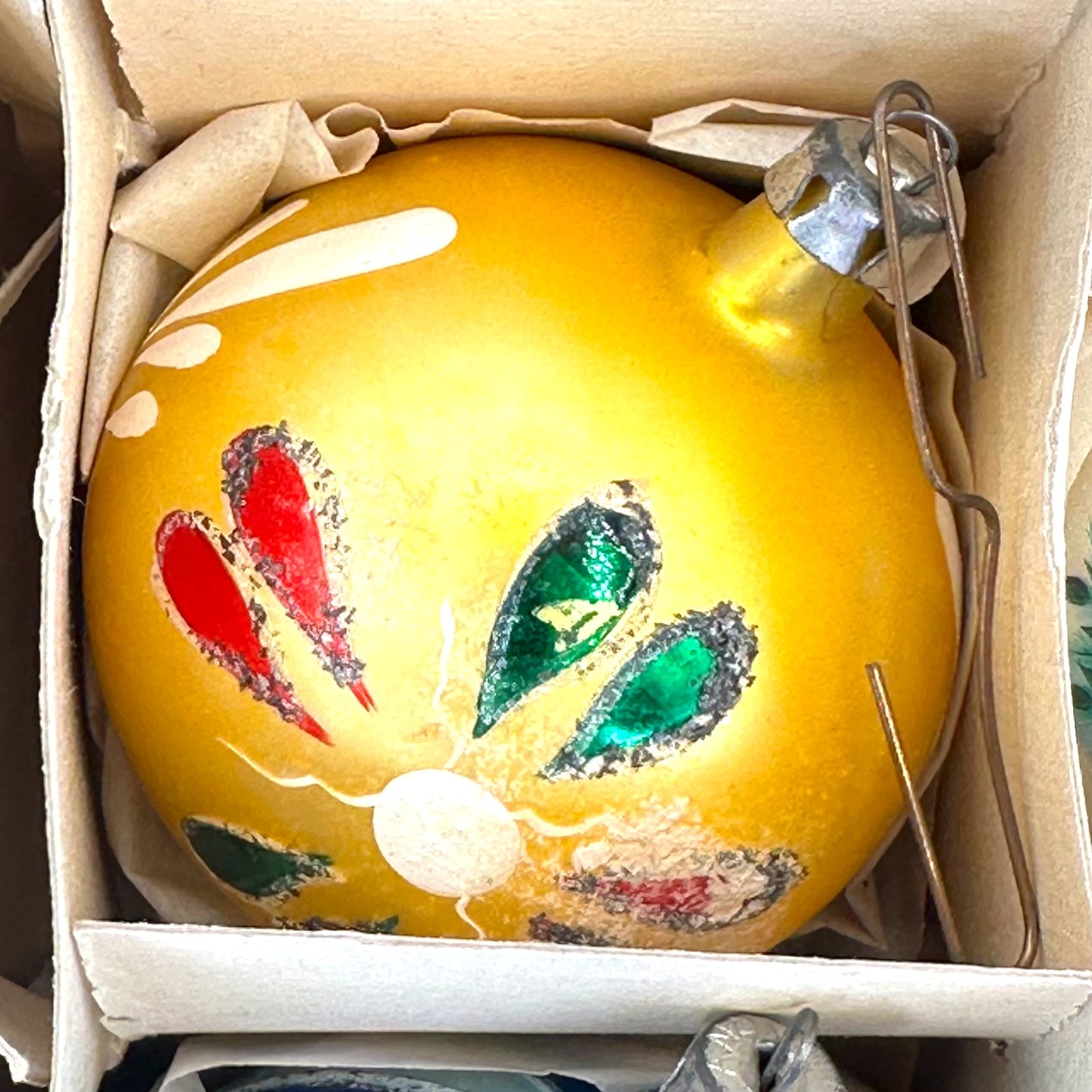 Vintage Box Set Christmas Ornaments, Boules de Noël, Mercury Glass, 6 Count