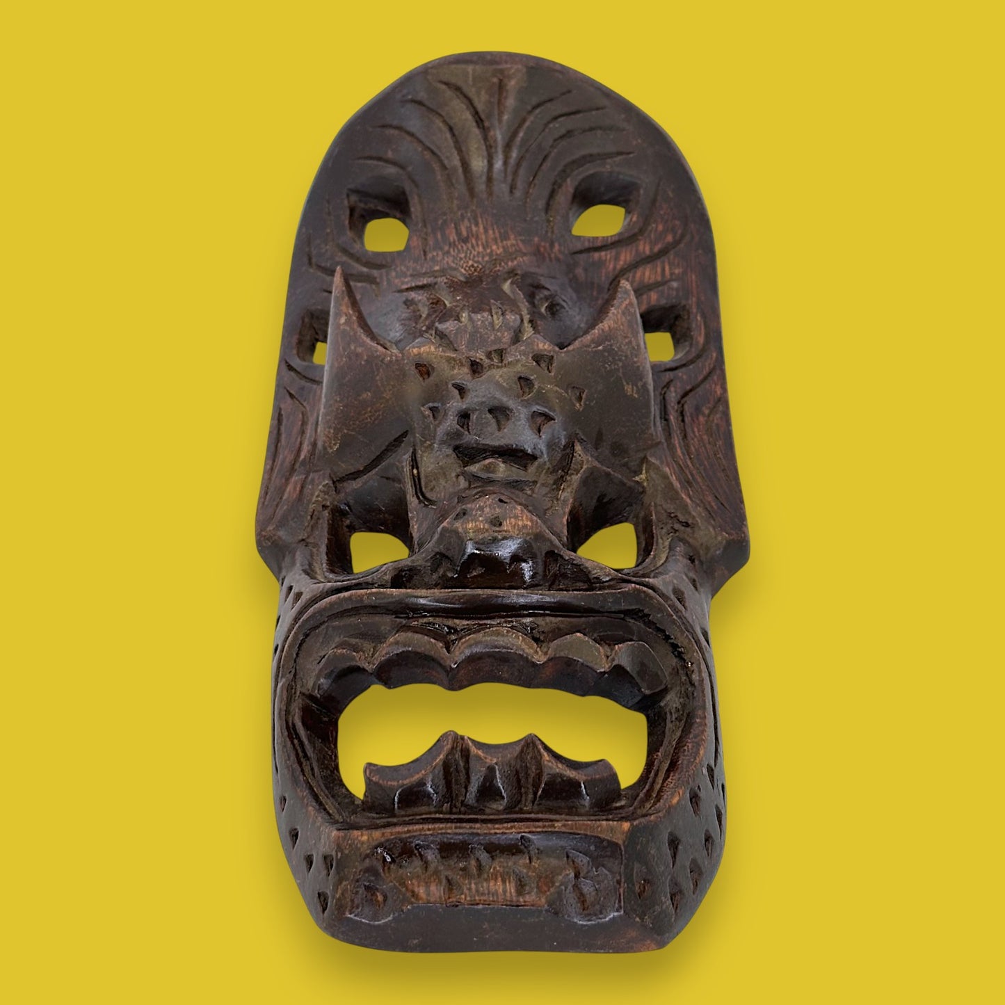 Vintage Indonesian Wooden Barong Mask: Dark Hand-Carved Bali Wall Art - TIKI Mask