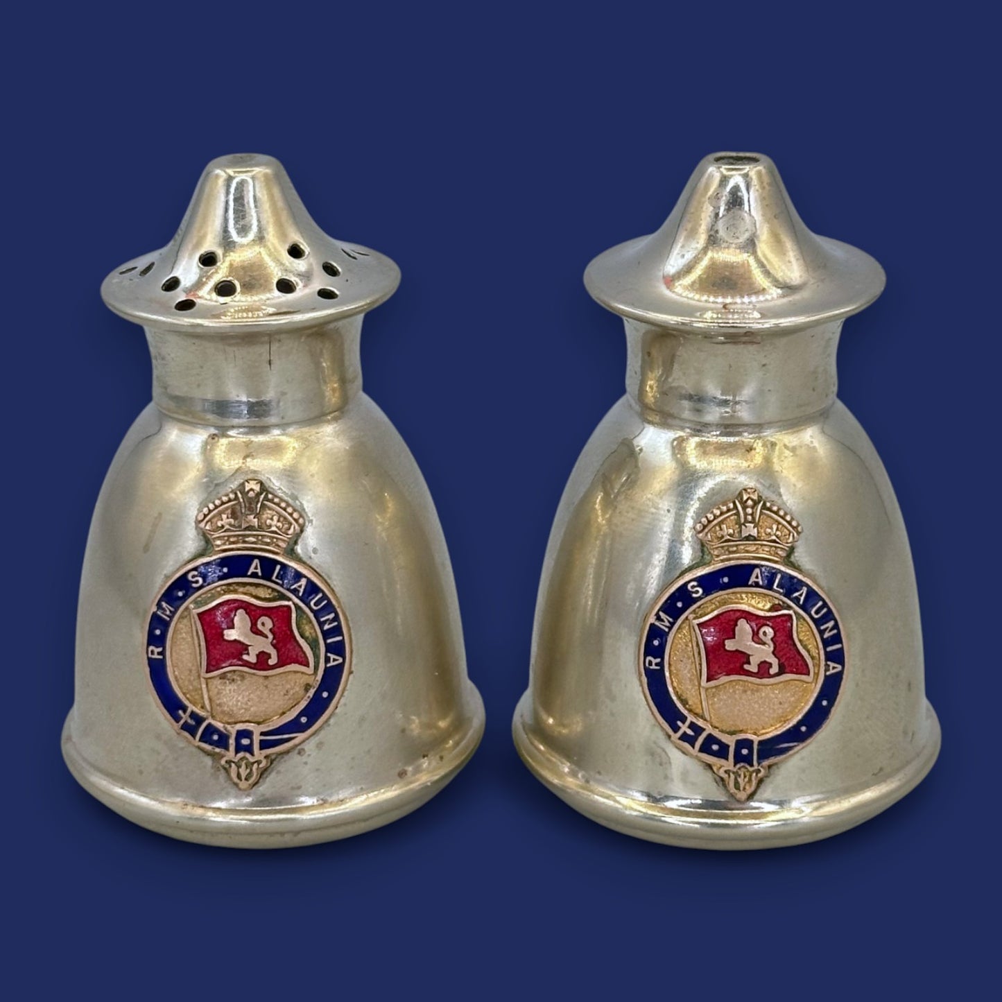 🚢 RMS Alaunia Antique Crested Salt and Pepper Shakers: EPNS Silverplate