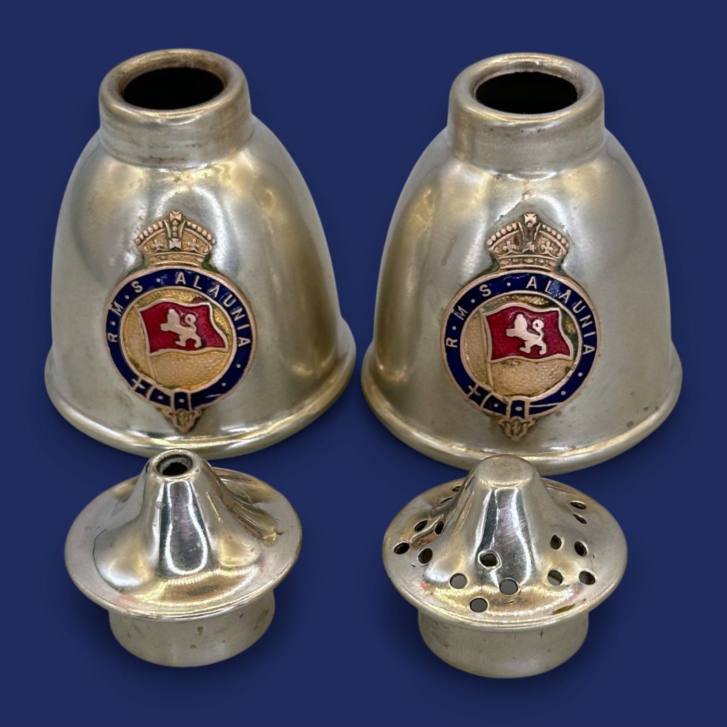 🚢 RMS Alaunia Antique Crested Salt and Pepper Shakers: EPNS Silverplate