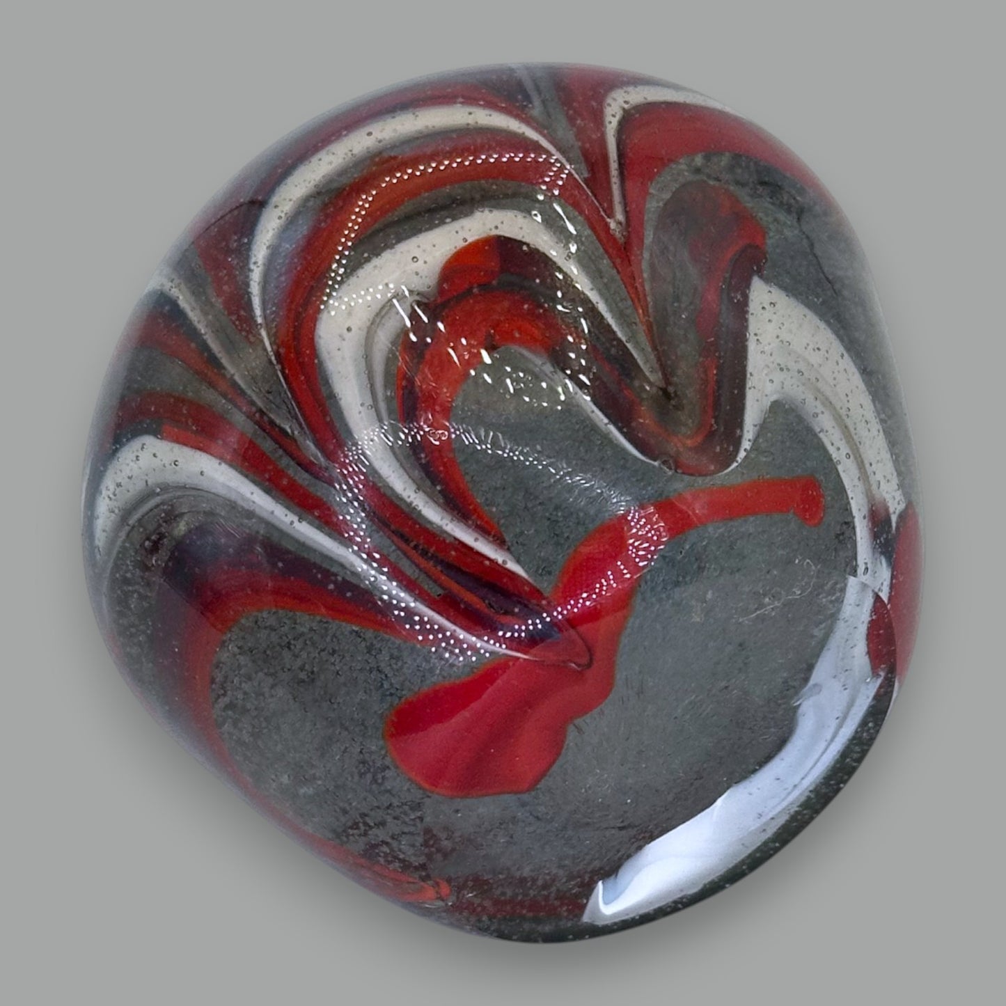 Vintage Abstract Swirl Glass Paperweight: Red, White & Grey Art Glass 🔴