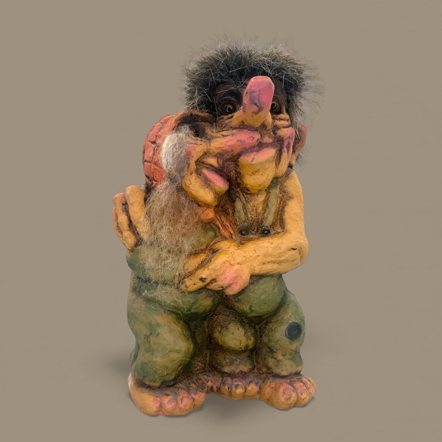 Vintage Hugging Troll Couple Figurine - Nyform Collectible 🍄