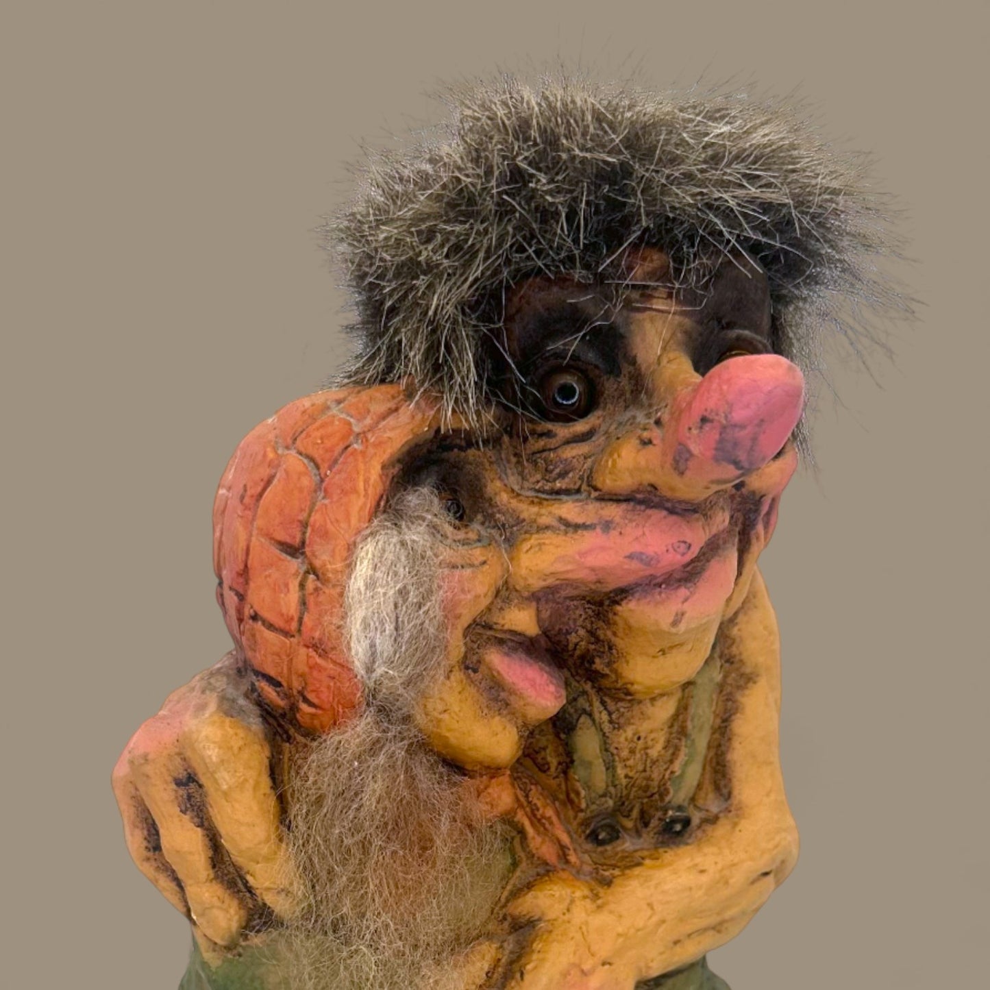 Vintage Hugging Troll Couple Figurine - Nyform Collectible 🍄