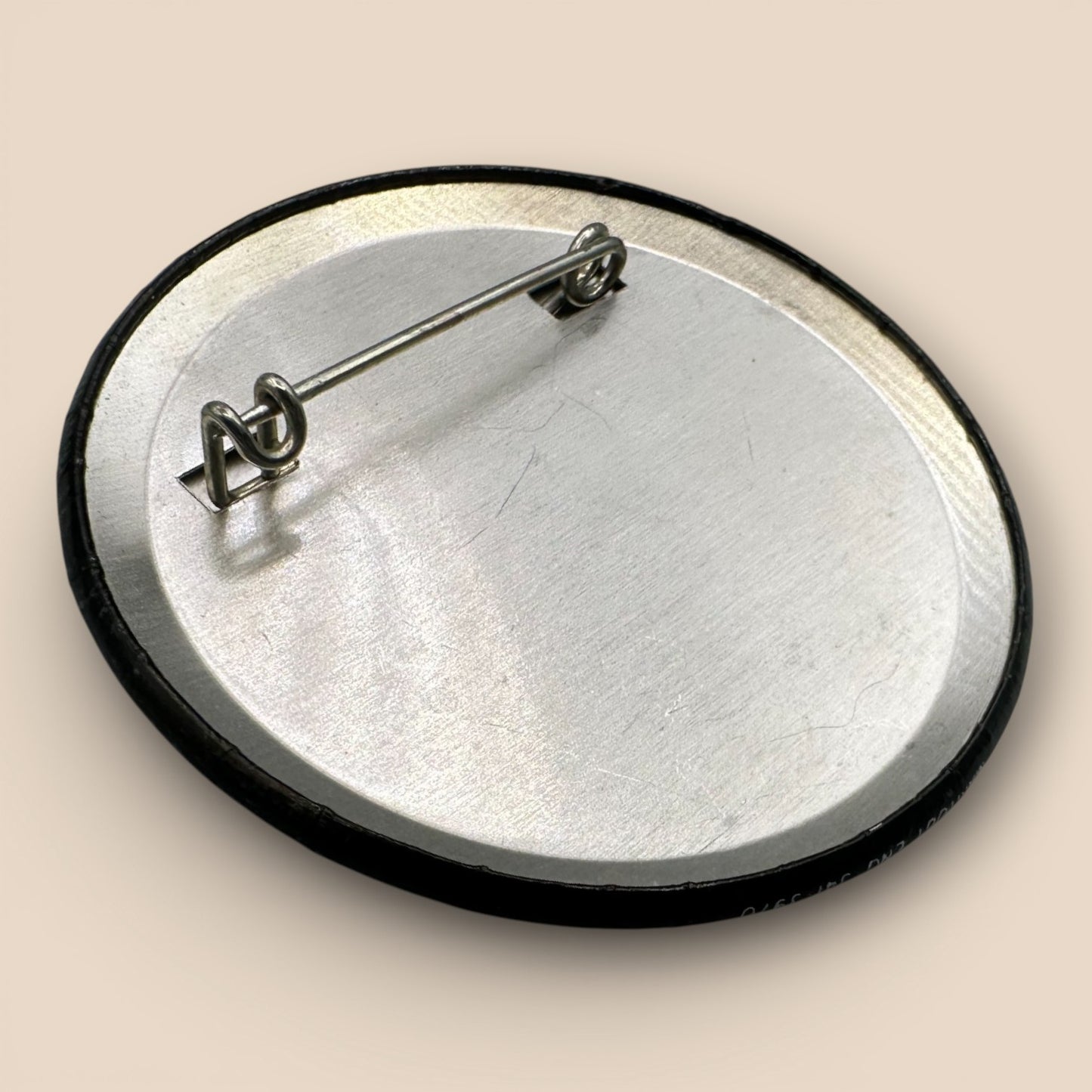 1990s KISS “KISS IT!” Vintage Rock Band Pinback