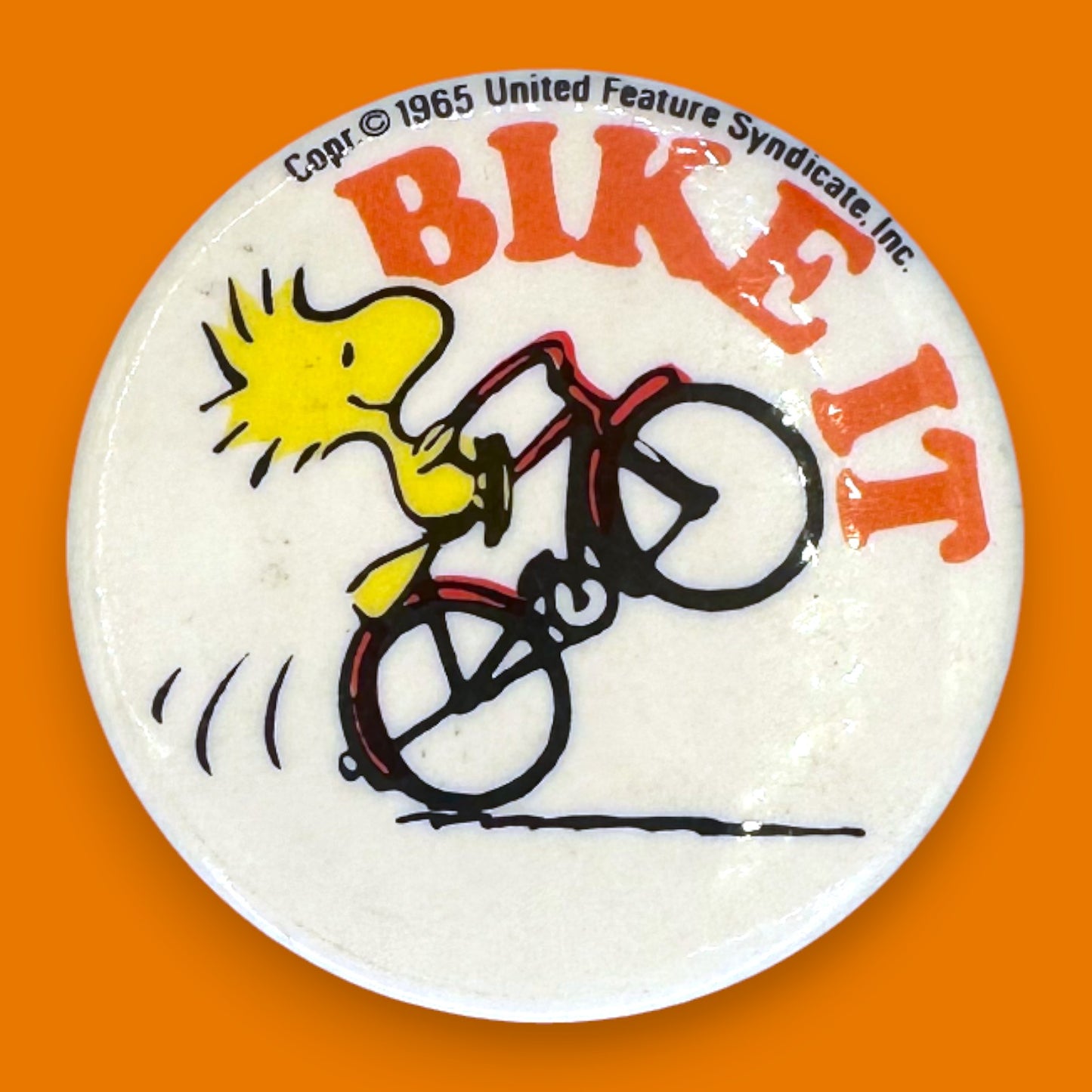 Vintage Charlie Brown and Snoopy Cartoon Pinback Set of 4