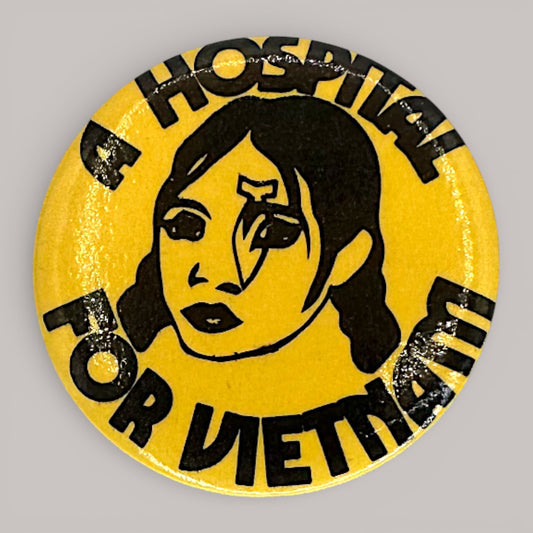 North Vietnam Hospital Pin Anti USA War Badge Communist Propaganda 1970s USSR Pinback