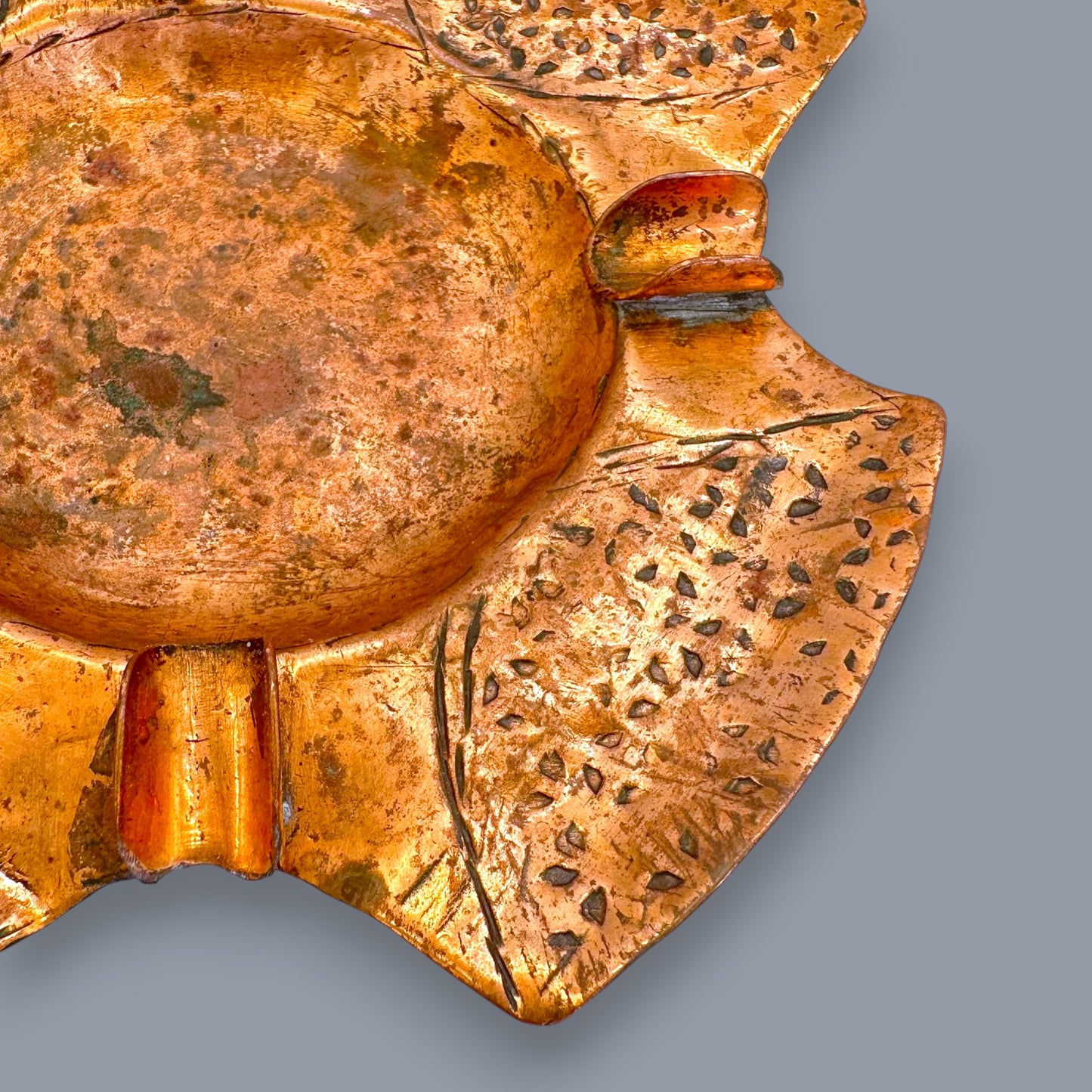 Hammered Copper Ashtray - Vintage Brutalist Hand-Wrought Tobacciana