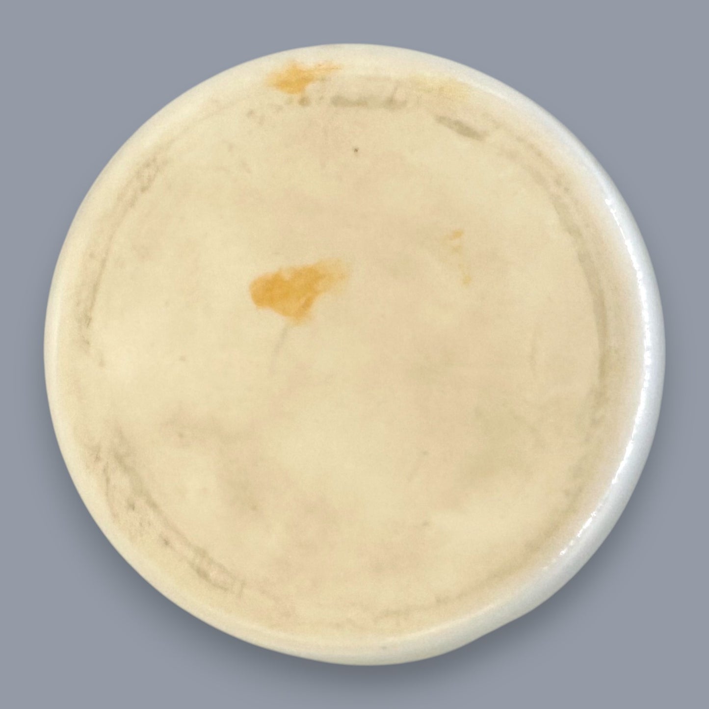 Kiahuna Plantation Kauai Ashtray Vintage Hawaii Souvenir Cream Ceramic