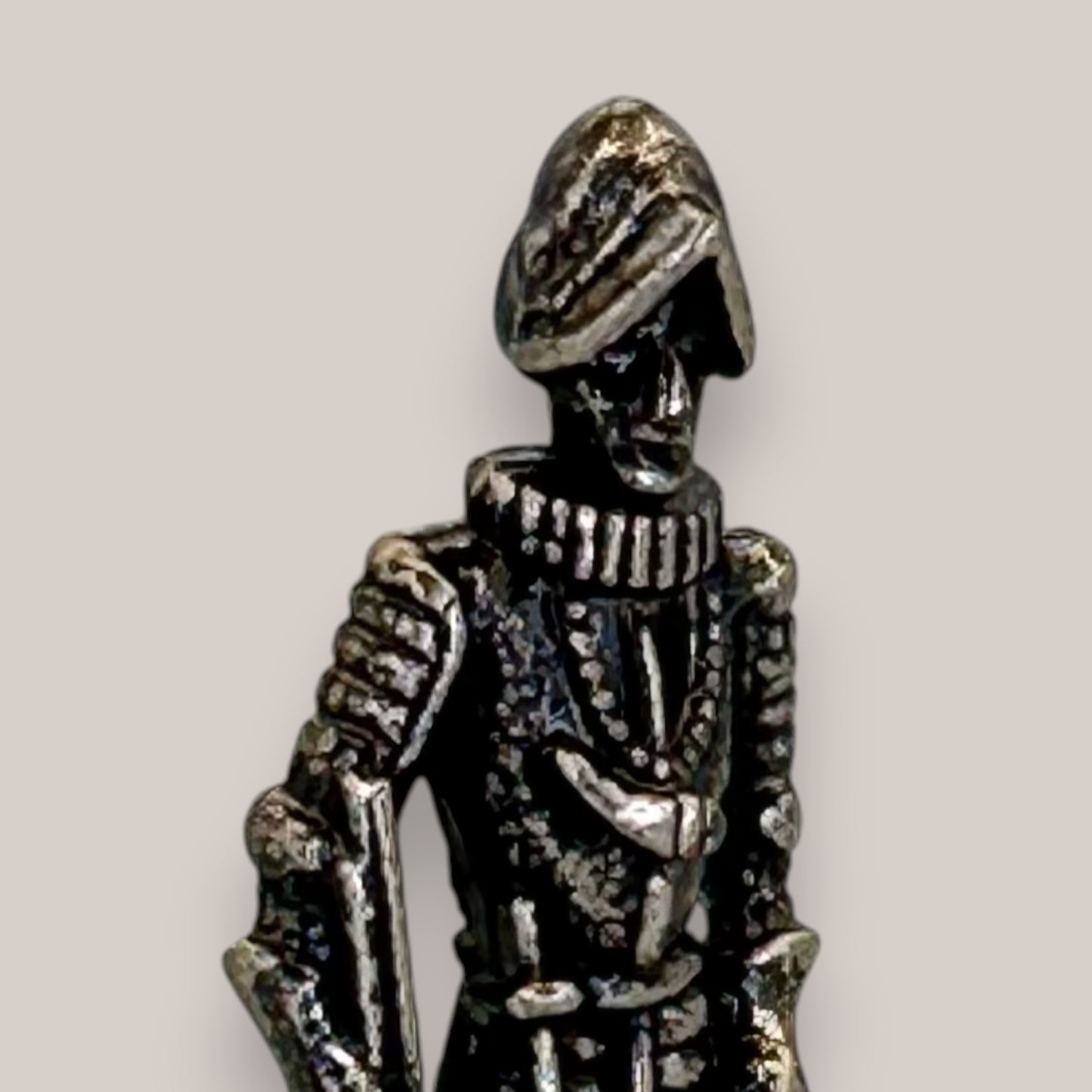 Miniature Pewter Knight Figurine Medieval Armour Statuette 2 Inch